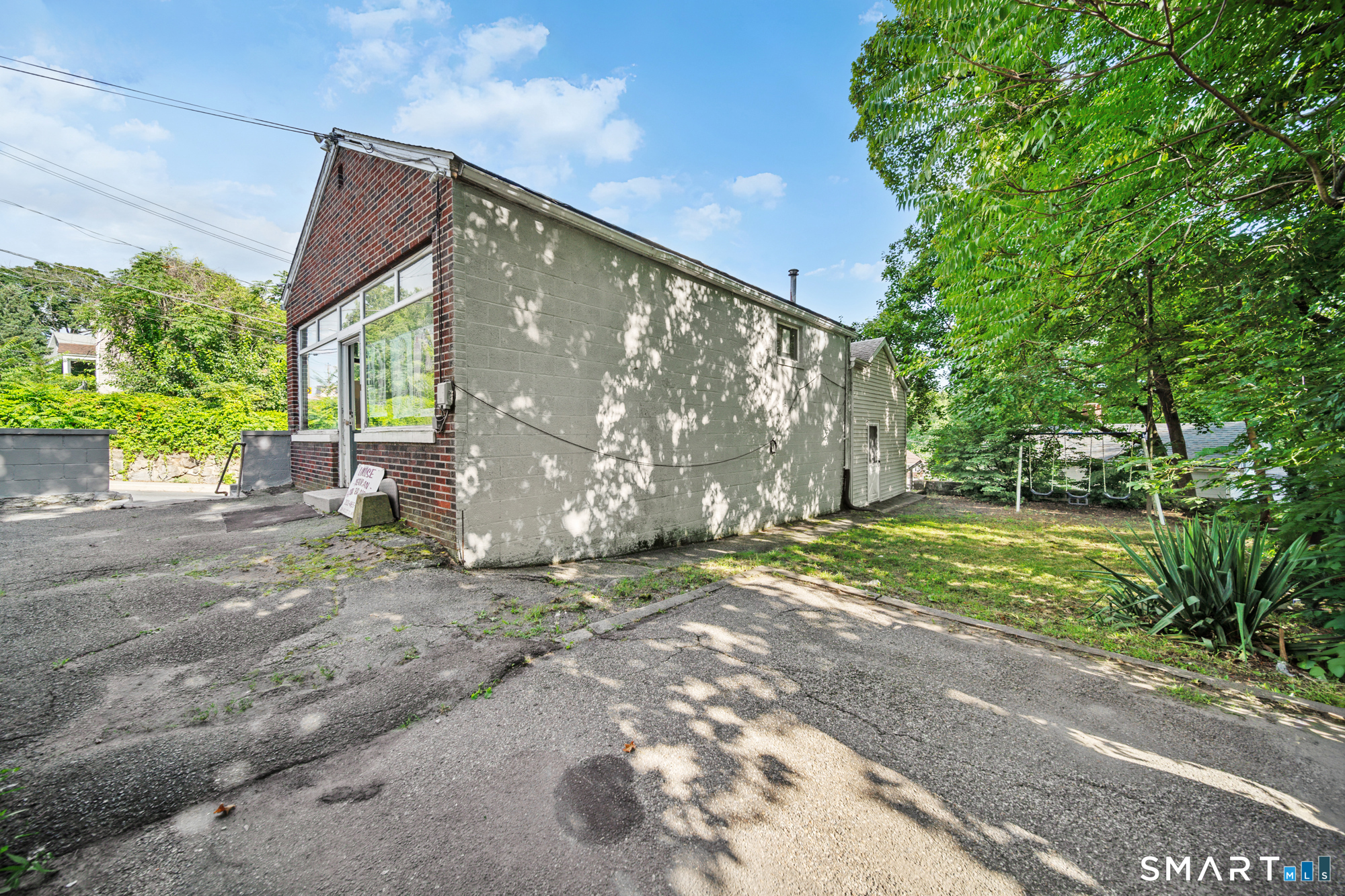 246 Wolcott Street photo 20