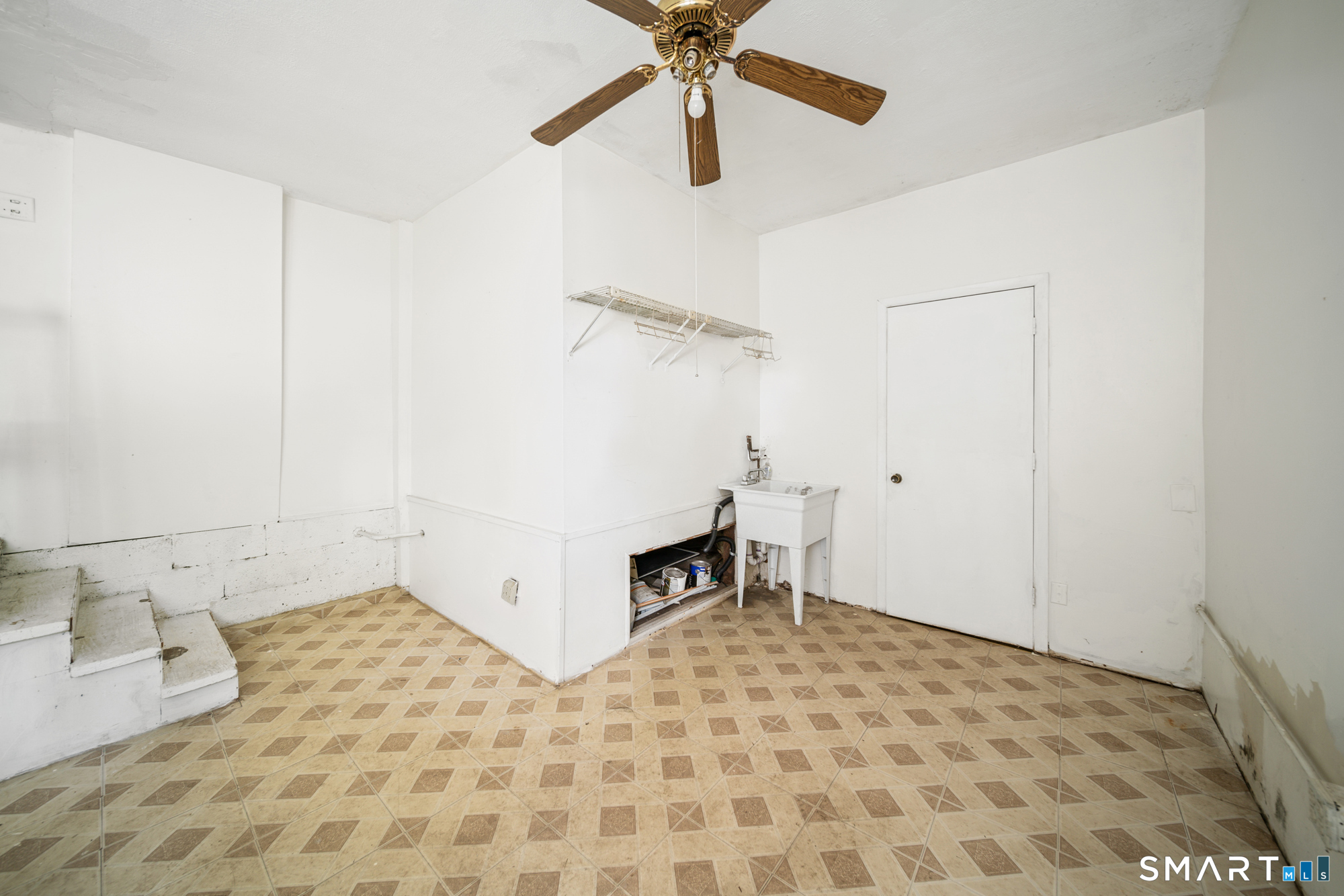246 Wolcott Street photo 25