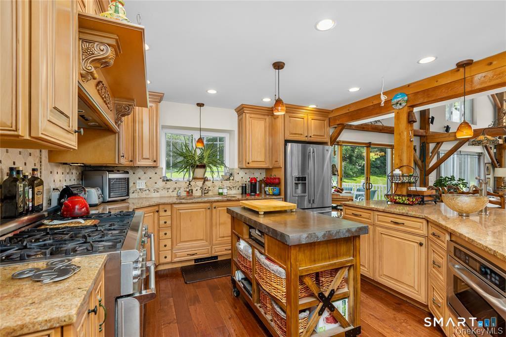 42-45 Blackstone Ridge photo 26