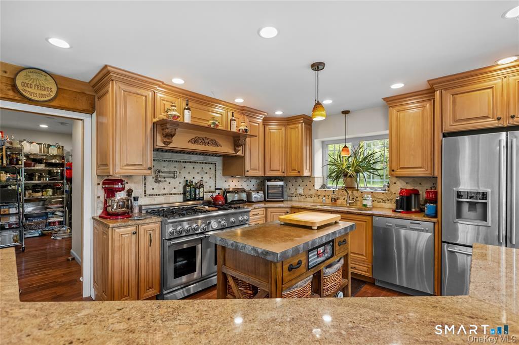 42-45 Blackstone Ridge photo 27