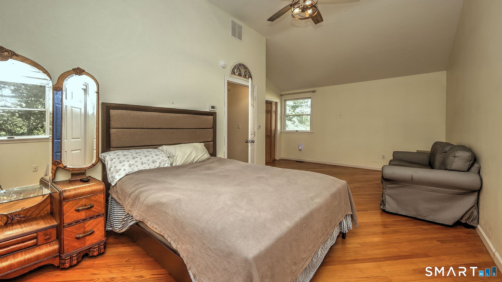 22 Central Avenue photo 31