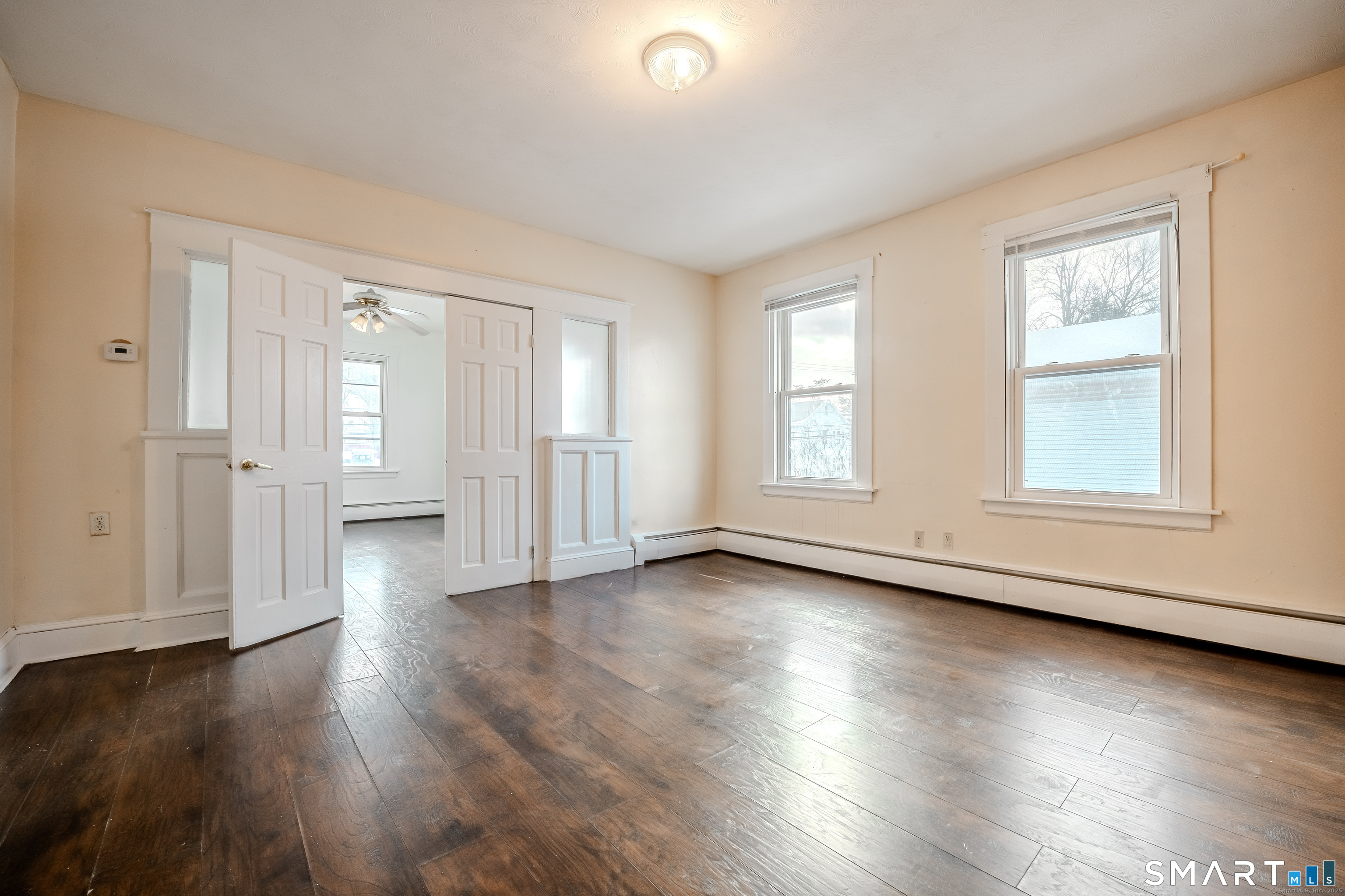 422 Allen Street photo 8