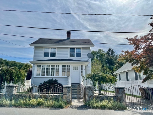 31 Faucett Street, Stamford, Connecticut photo 1