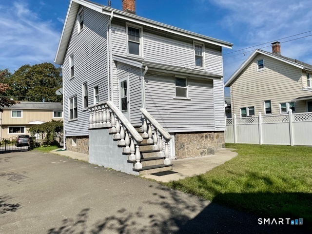31 Faucett Street, Stamford, Connecticut photo 2