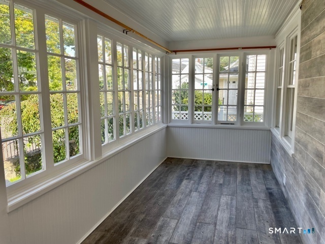31 Faucett Street, Stamford, Connecticut photo 3