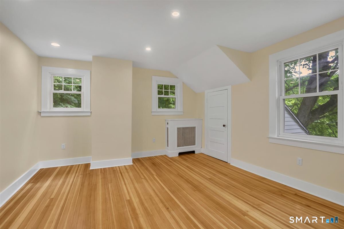 1231 Bantam Road photo 25
