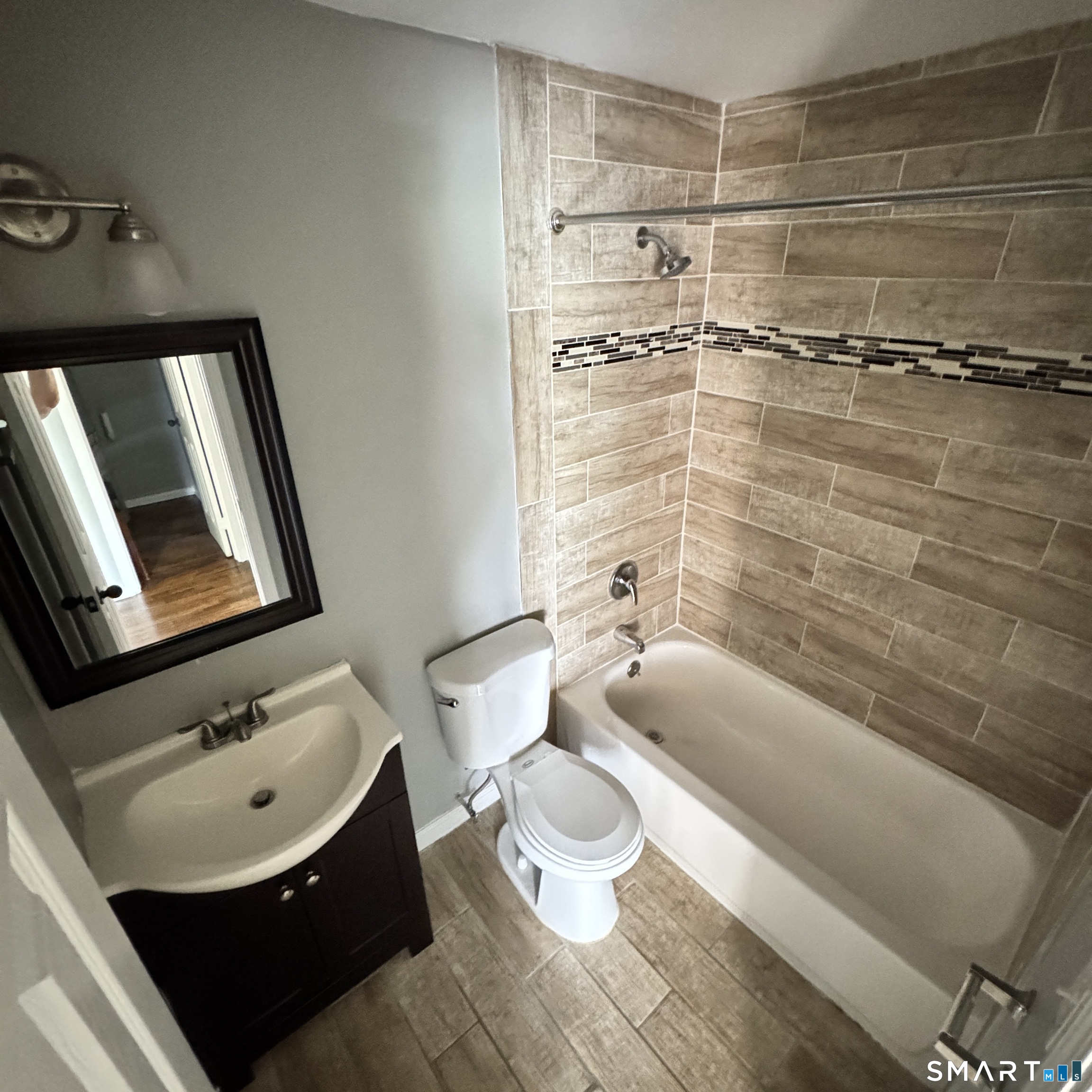 32 Old Foxon Road Unit #34 photo 2