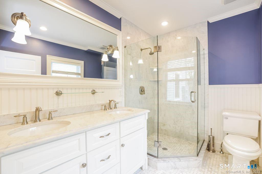 456 White Oak Shade Road, New Canaan, Connecticut photo 3