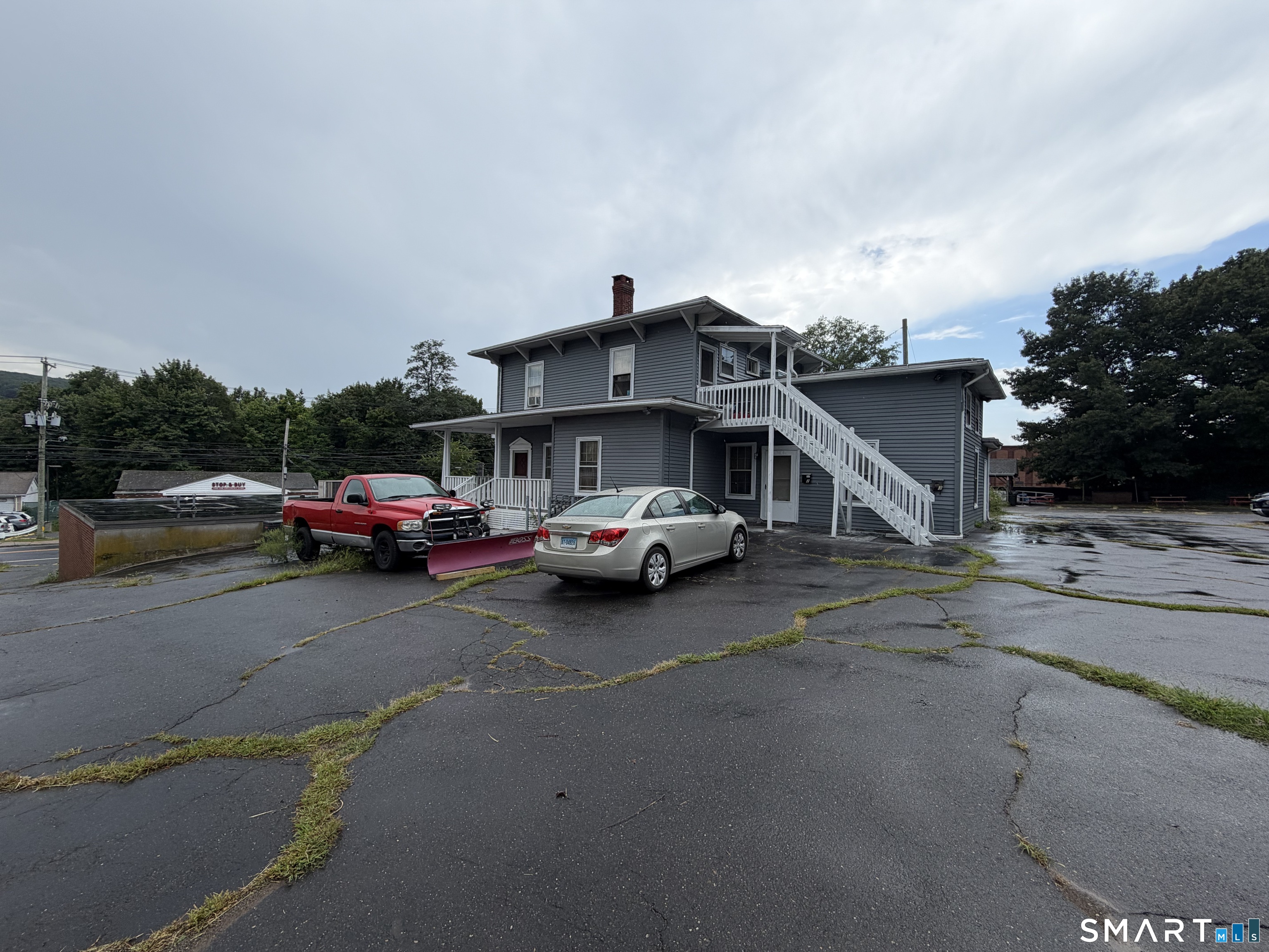 199 Riverside Avenue photo 10