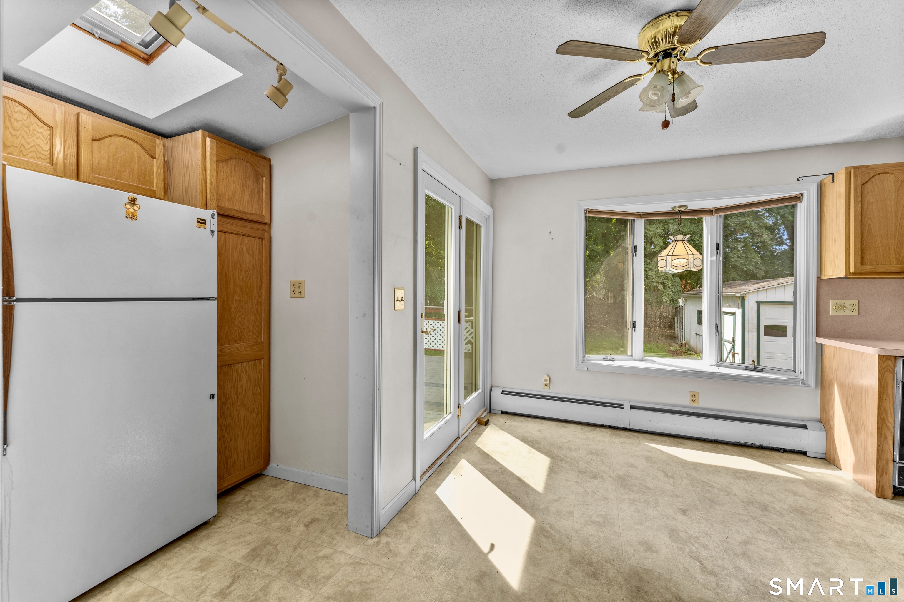 9 Woodlawn Avenue photo 11