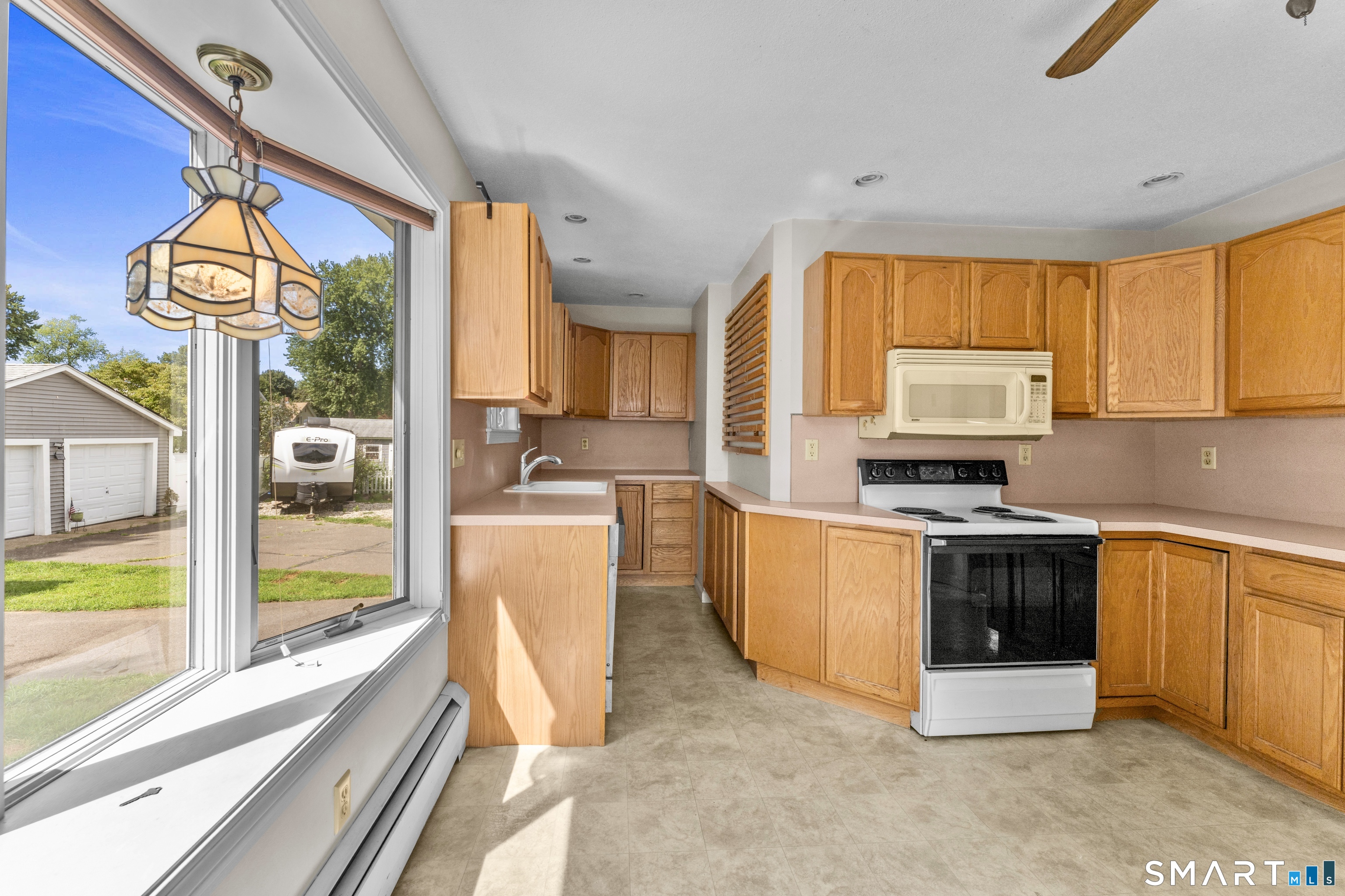 9 Woodlawn Avenue photo 13