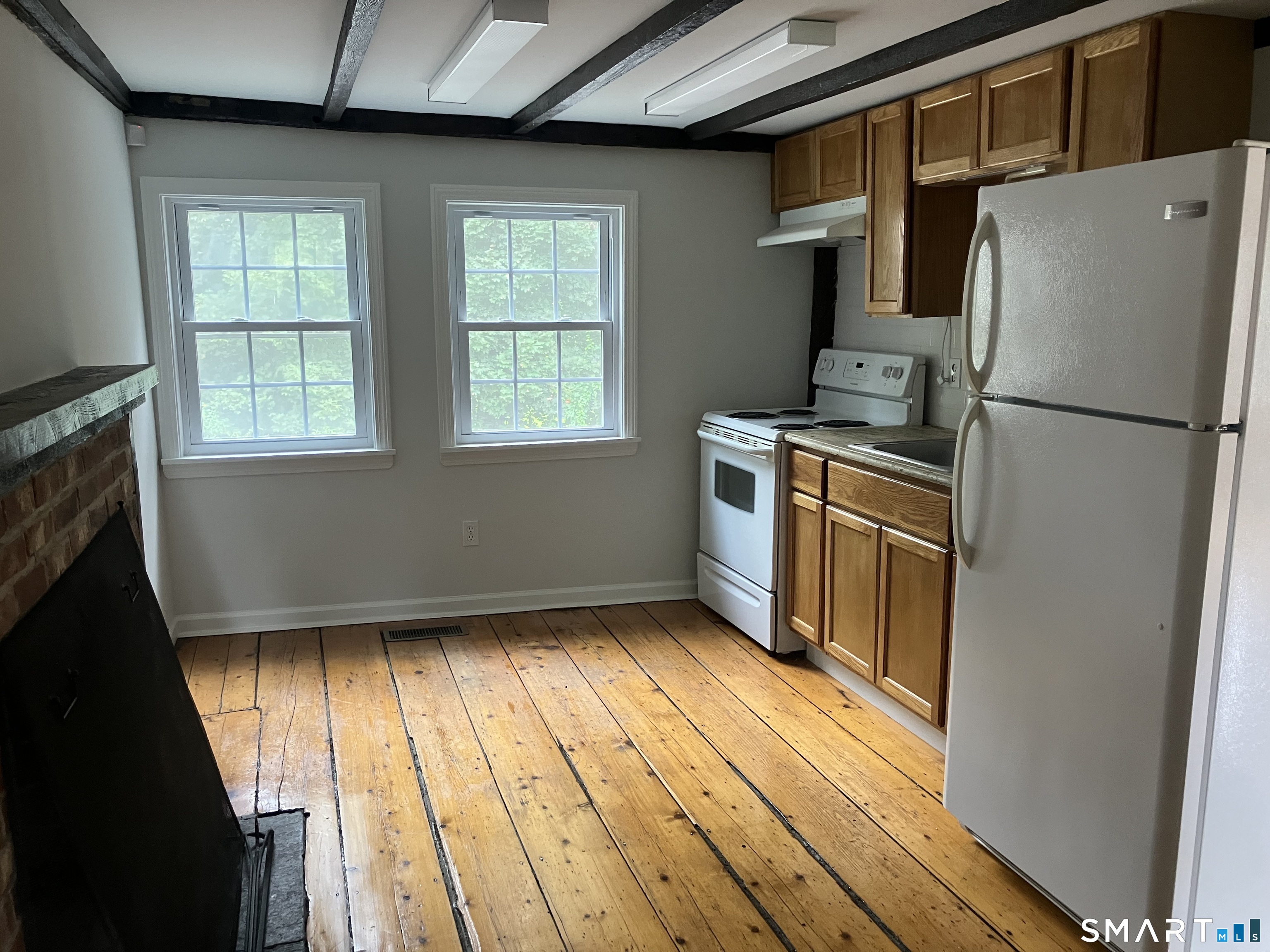 490 Danbury Road, Wilton, Connecticut photo 3
