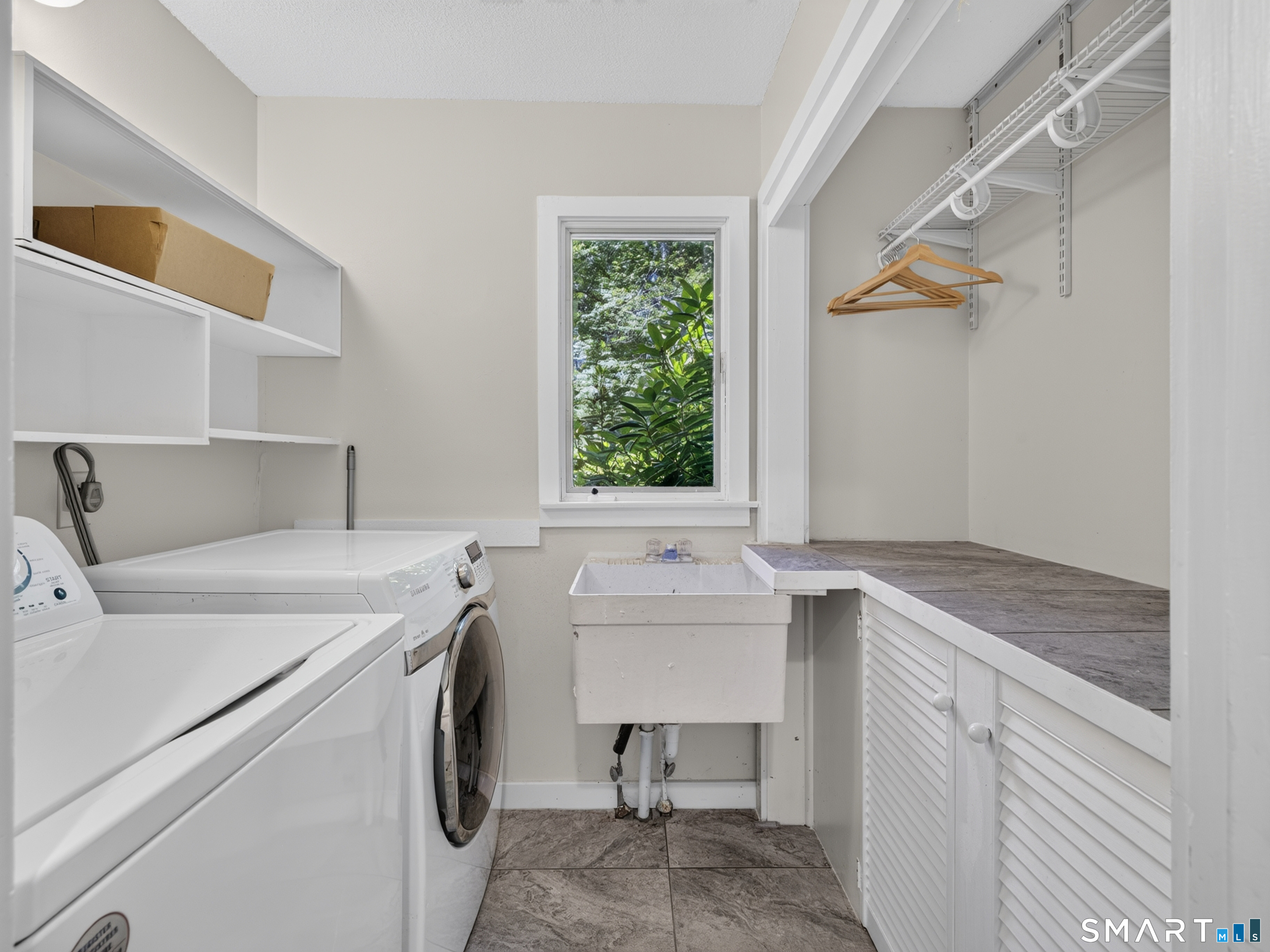 87 Grassy Hill Road photo 29