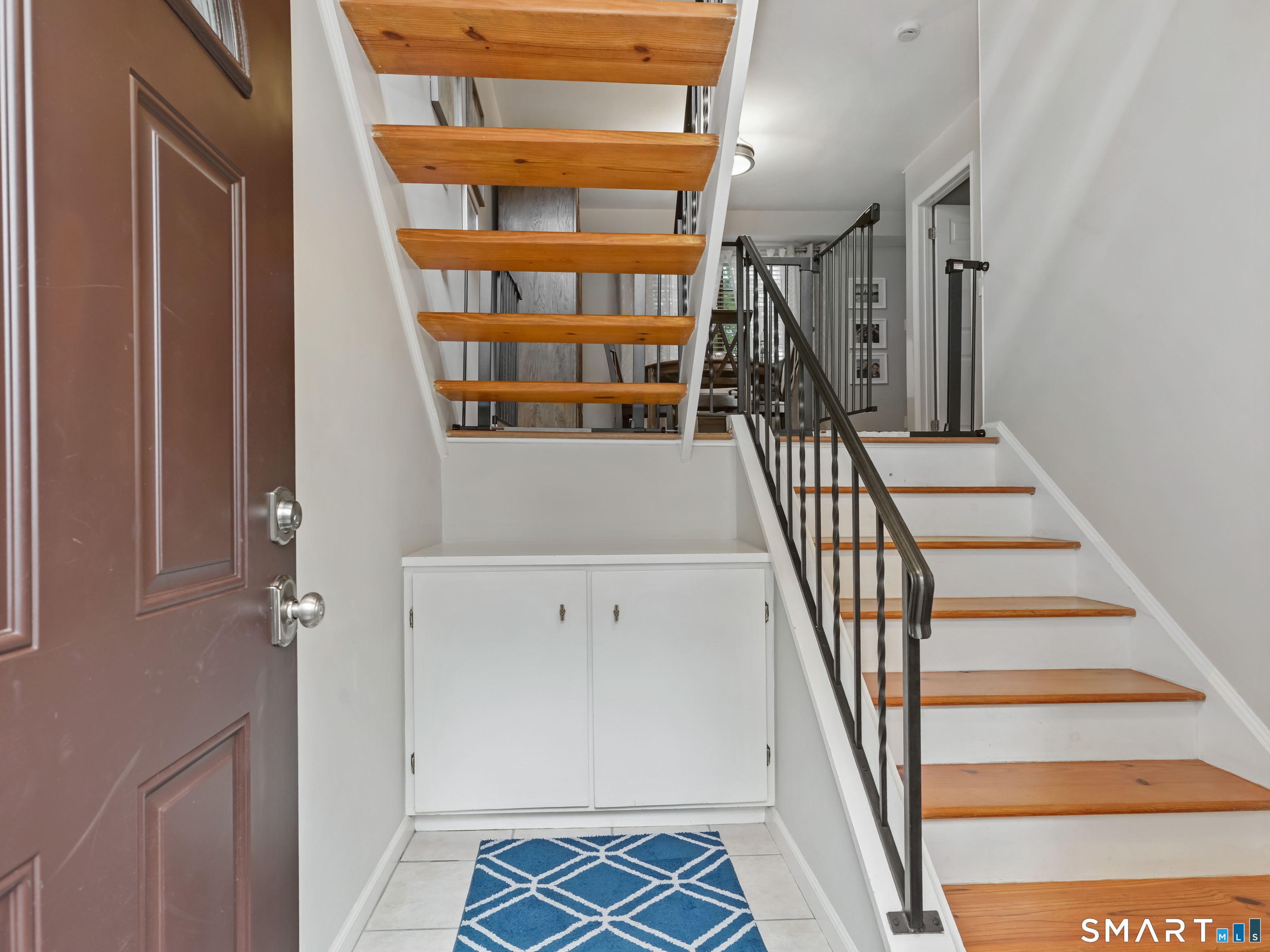 272 Hubbard Avenue, Stamford, Connecticut photo 2