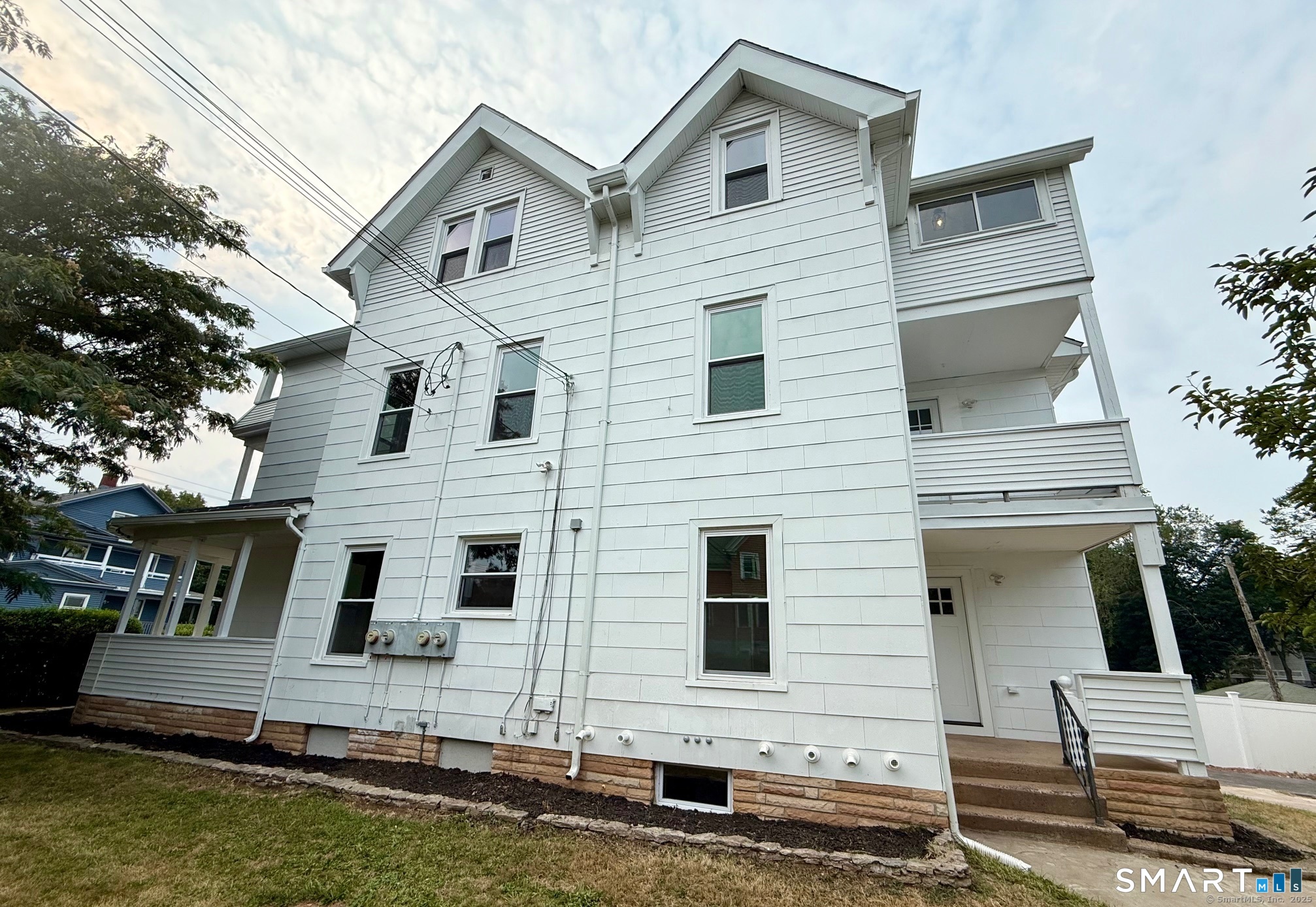 449 Stanley Street Unit #2 photo 23