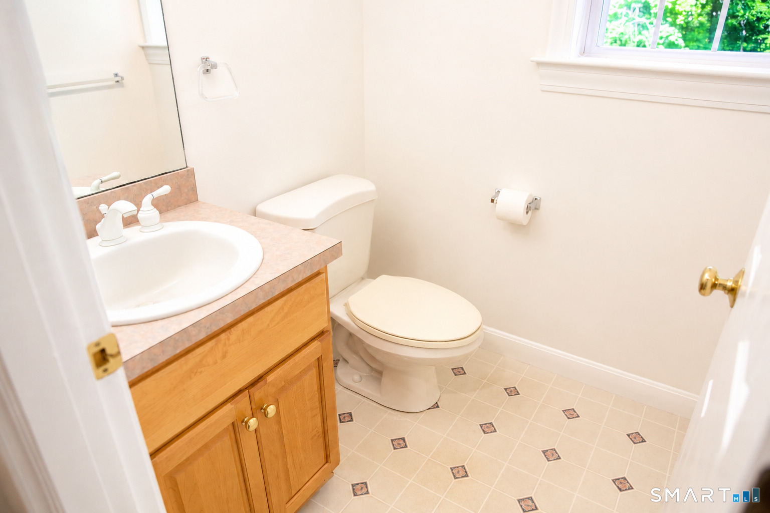 46 Washington Drive photo 11
