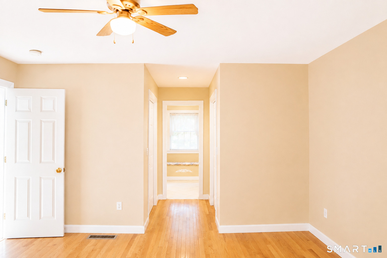 46 Washington Drive photo 14