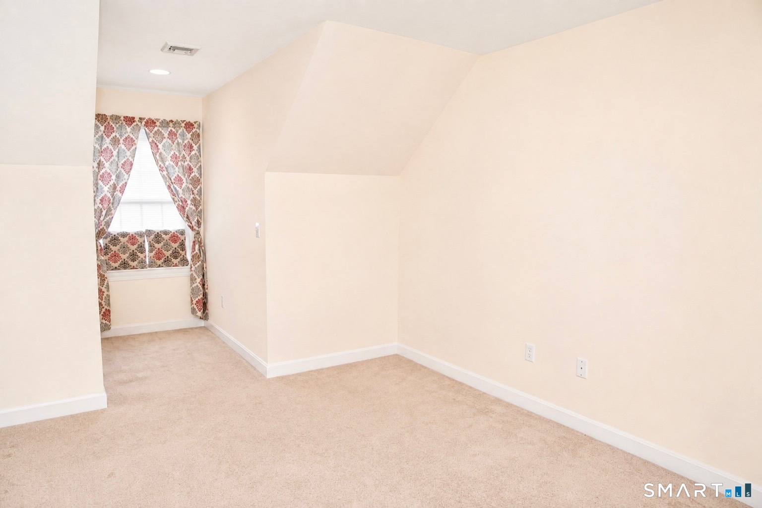 46 Washington Drive photo 21
