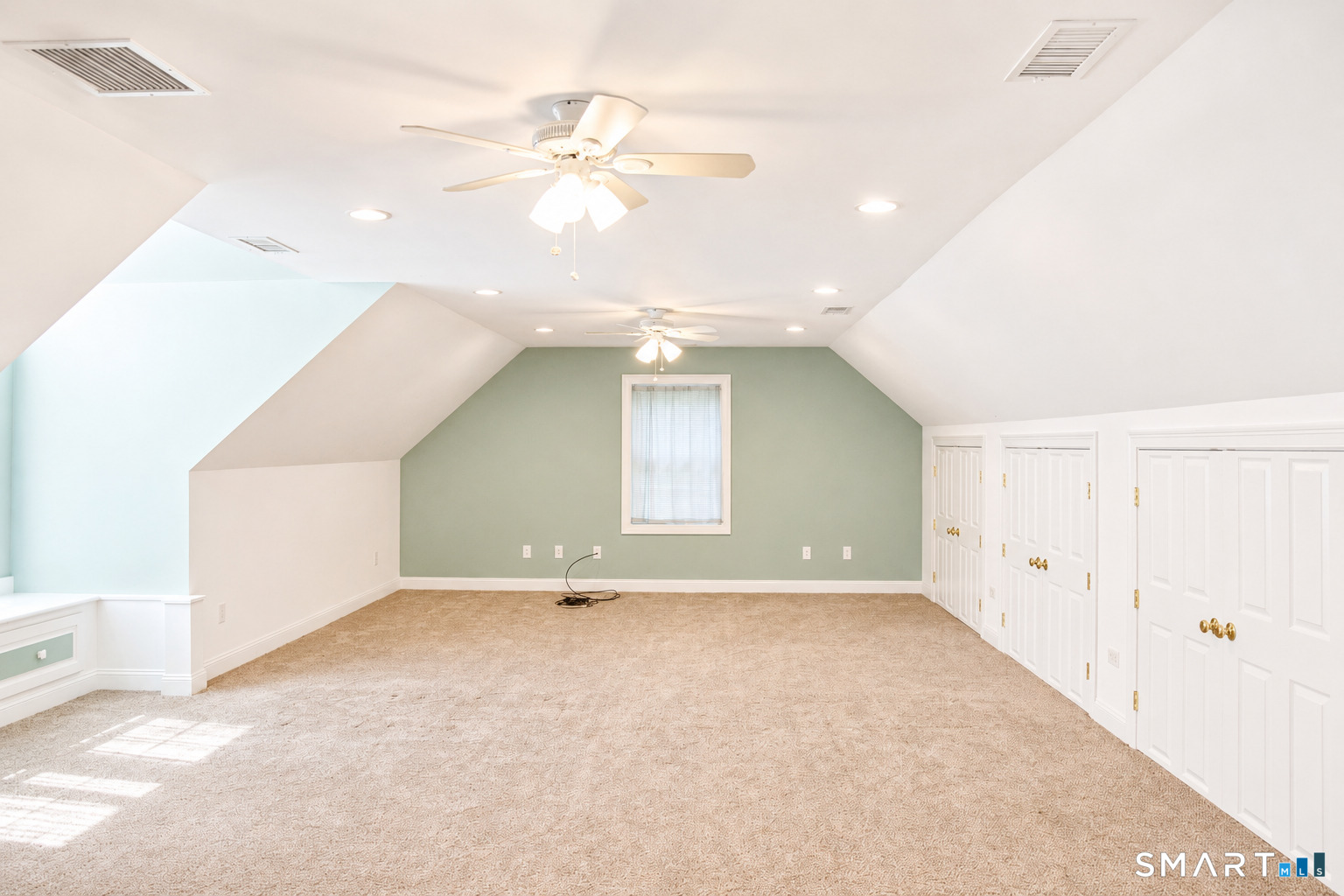 46 Washington Drive photo 28