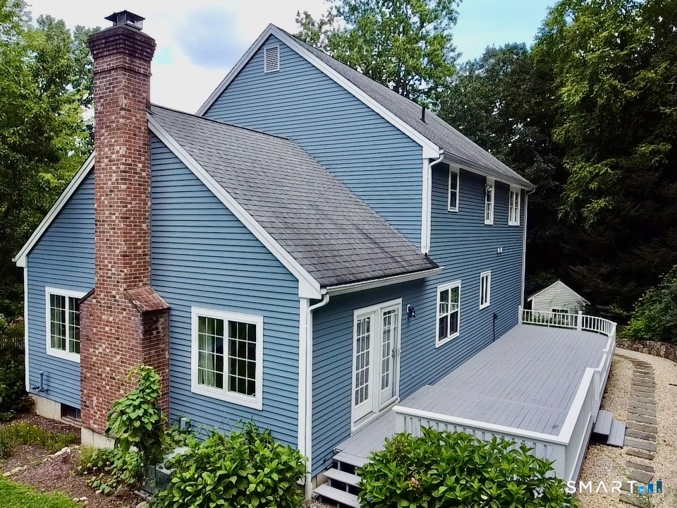 Photo 3 of Single family home for sale at 15 Mountain Manor Rd, Sandy Hook, CT 06482 | MLS# 24189071 | Listing updated on 2026-08-29