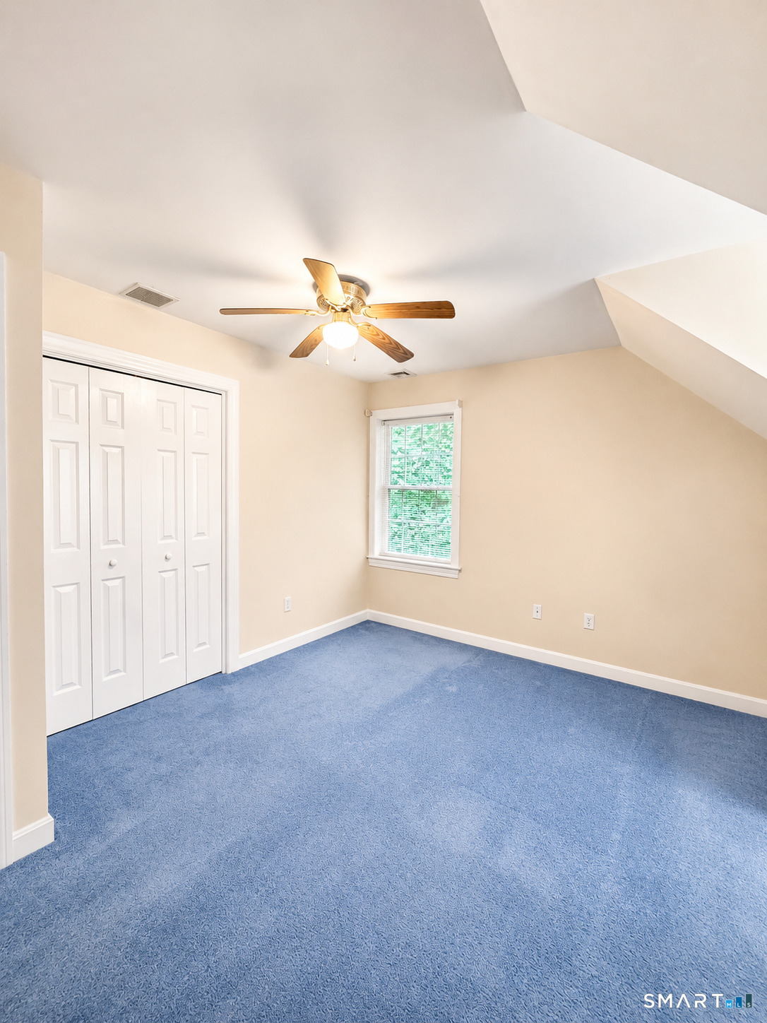 46 Washington Drive photo 25