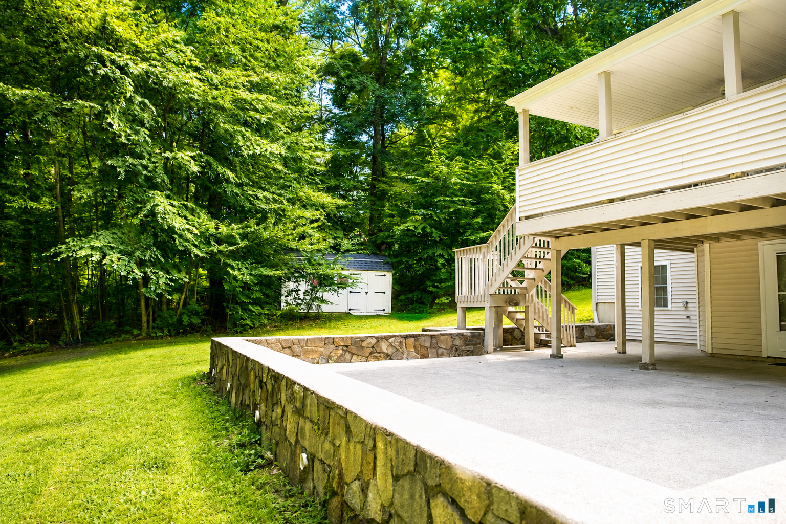 46 Washington Drive photo 37