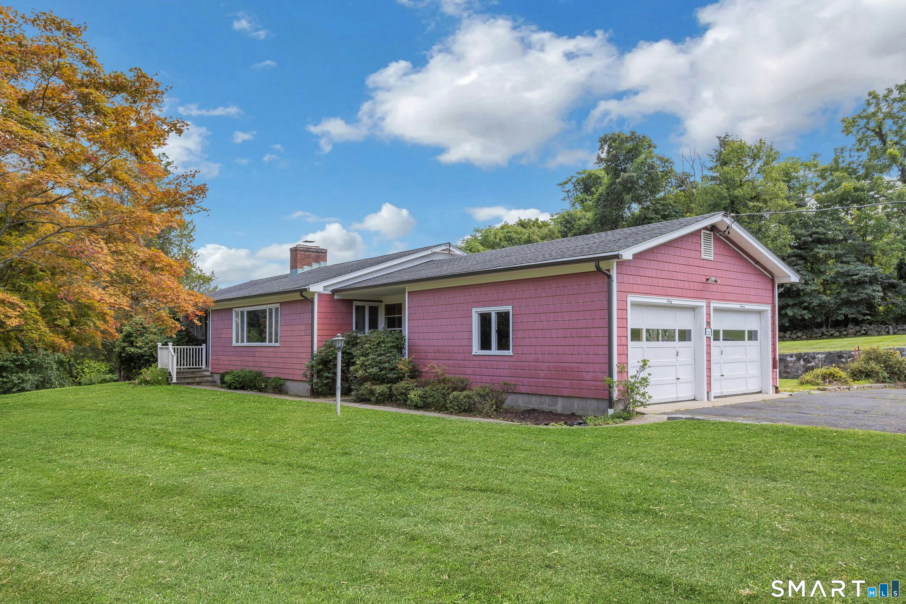 67 Barclay Drive, Stamford, Connecticut photo 1
