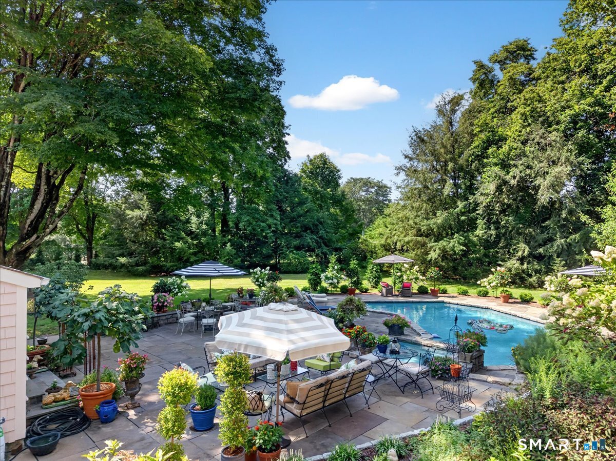 25 Johnny Cake Hill Road photo 36