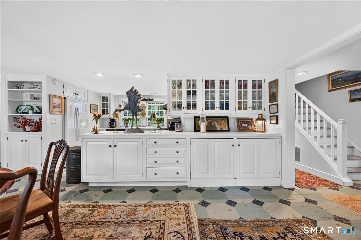 25 Johnny Cake Hill Road photo 11