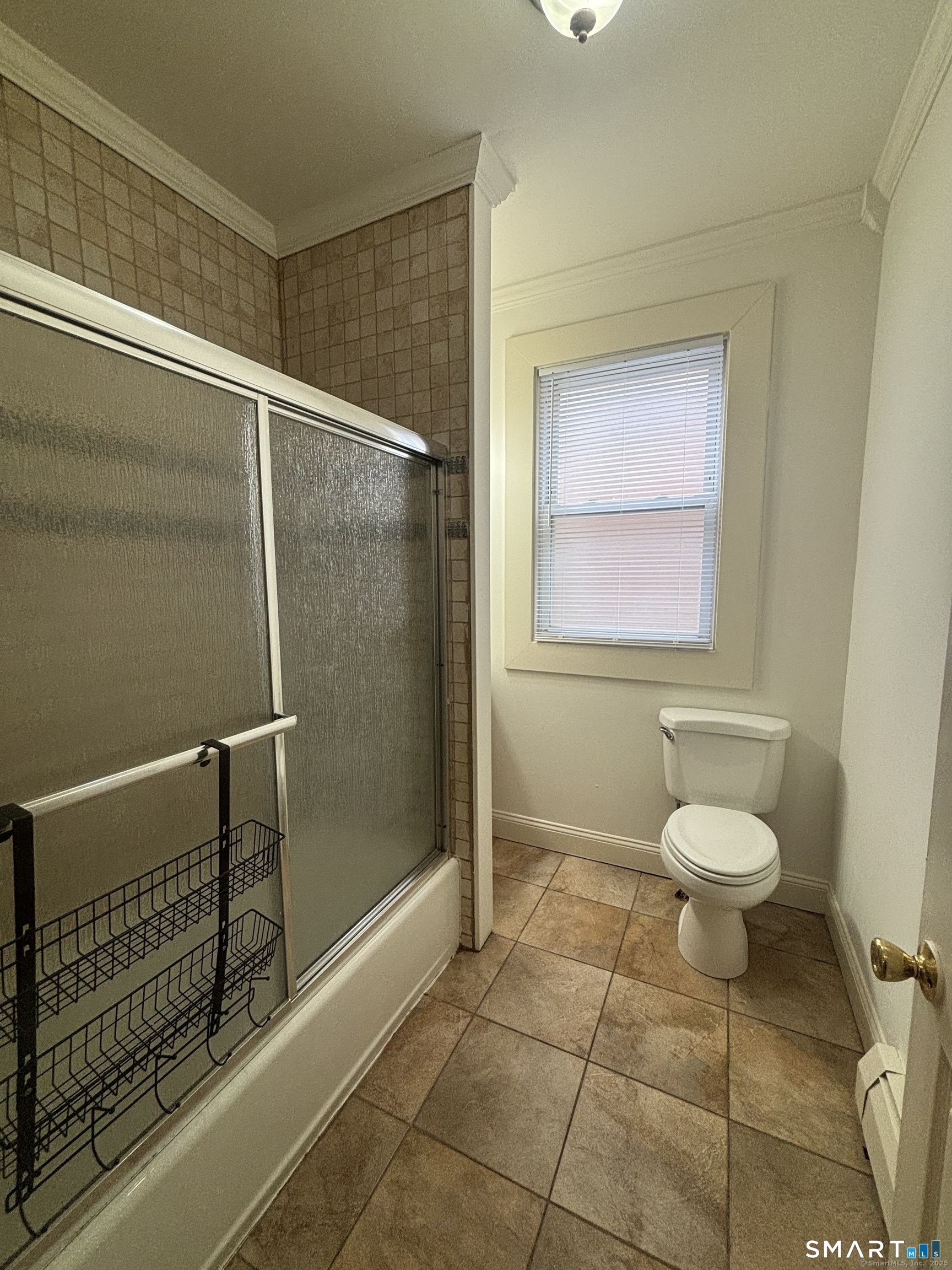 14th image of 160 Elm St, West Haven, CT 06516 | MLS# 24202976