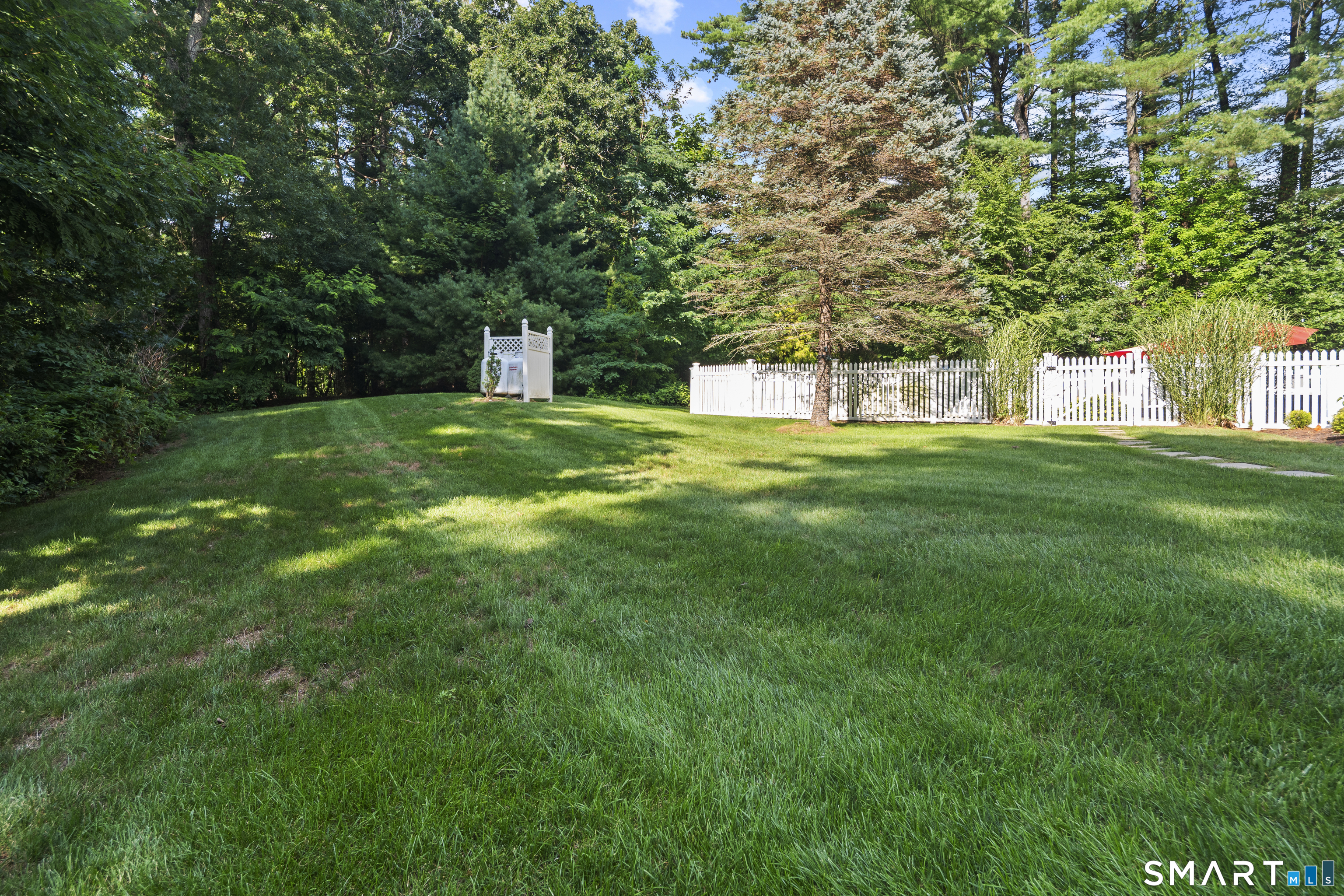 285 Southford Road photo 31