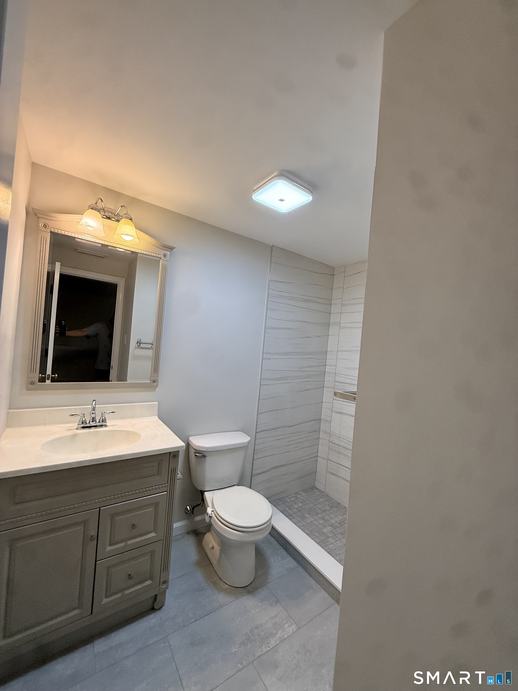530 Center Street Unit #A7 photo 17