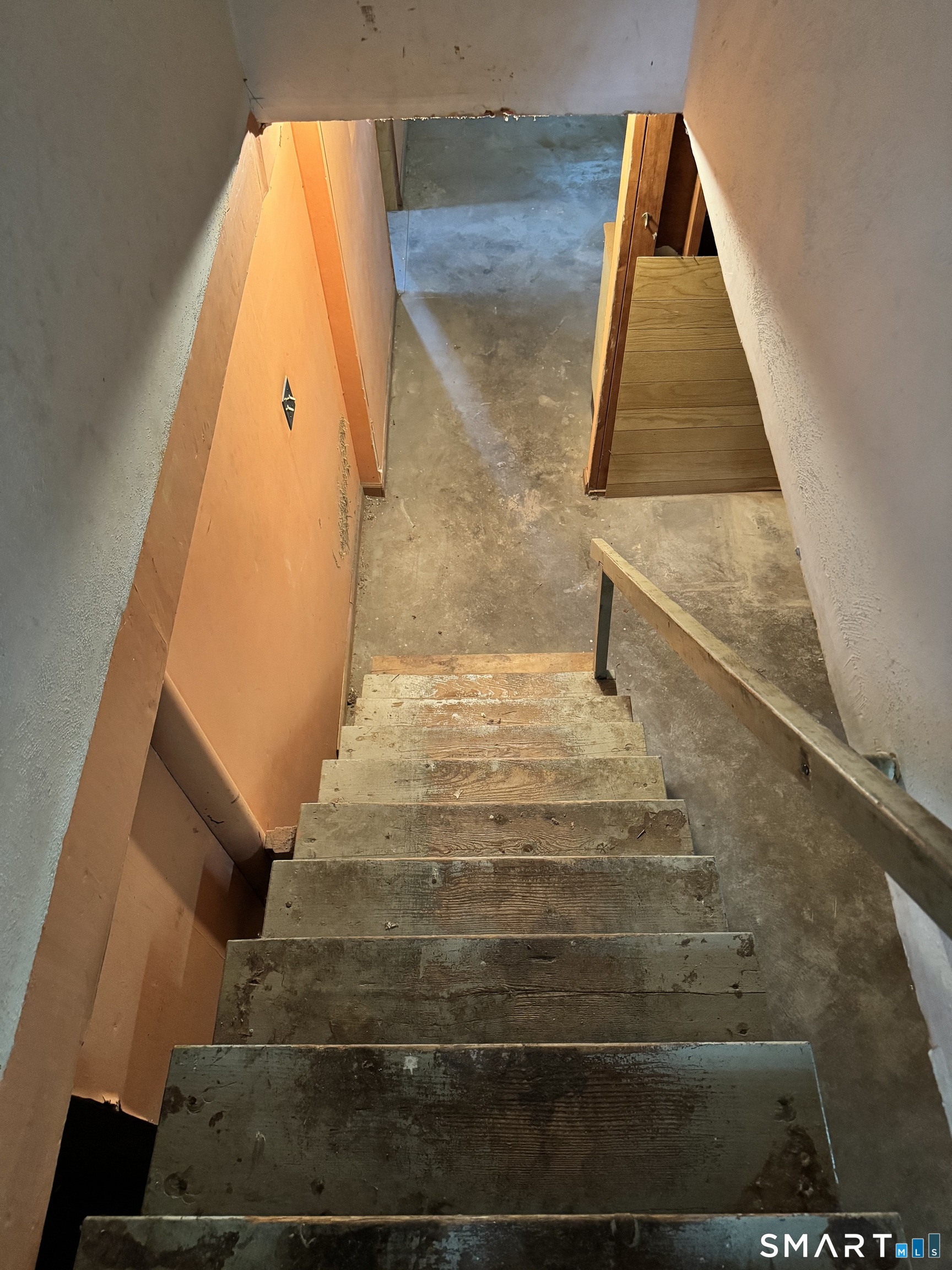 5 Highland Road