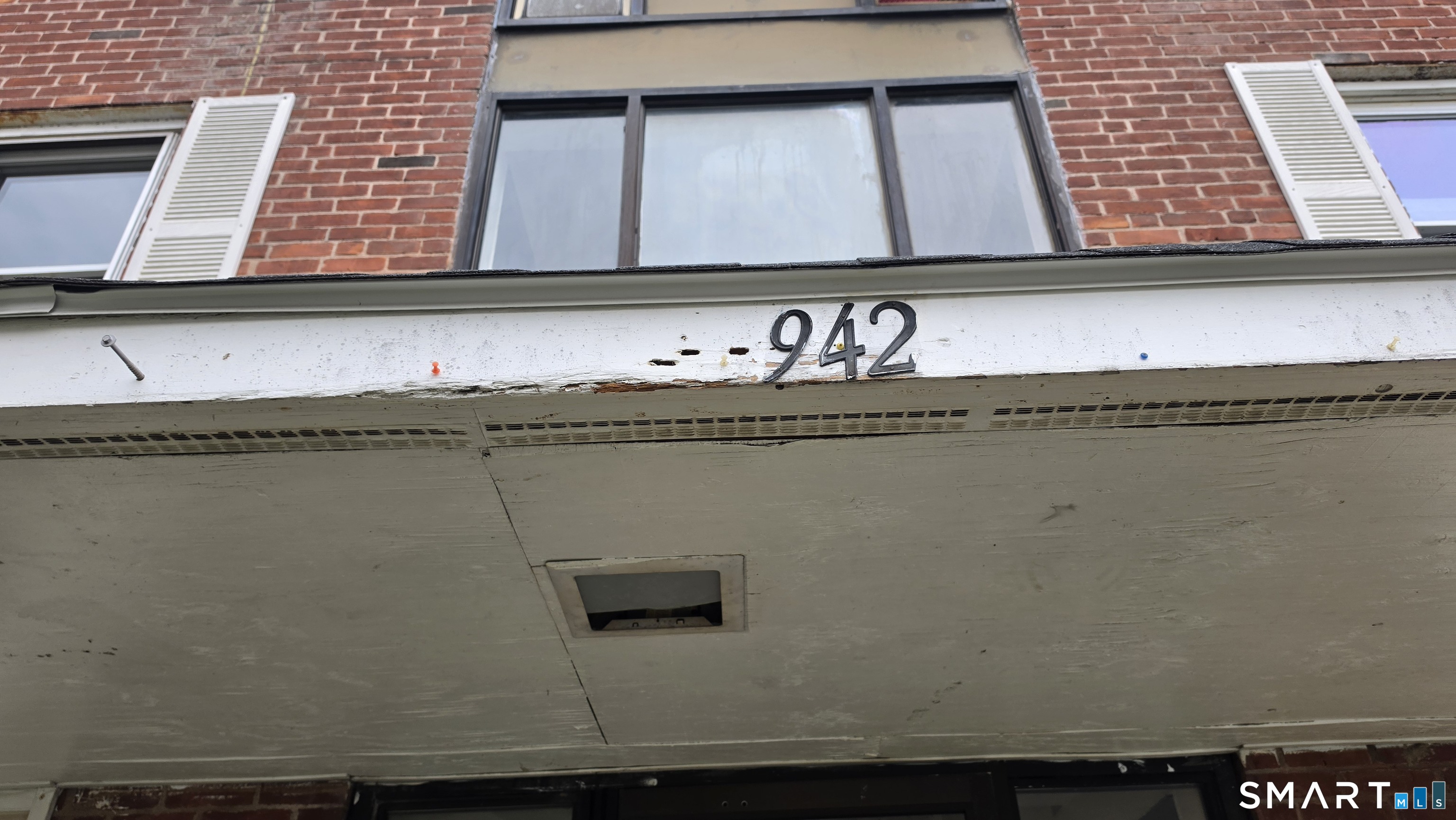 Photo 3 of Condo for sale at 942 Wethersfield Ave #3, Hartford, CT 06114 | MLS# 24203039 | Listing updated on 2026-09-03
