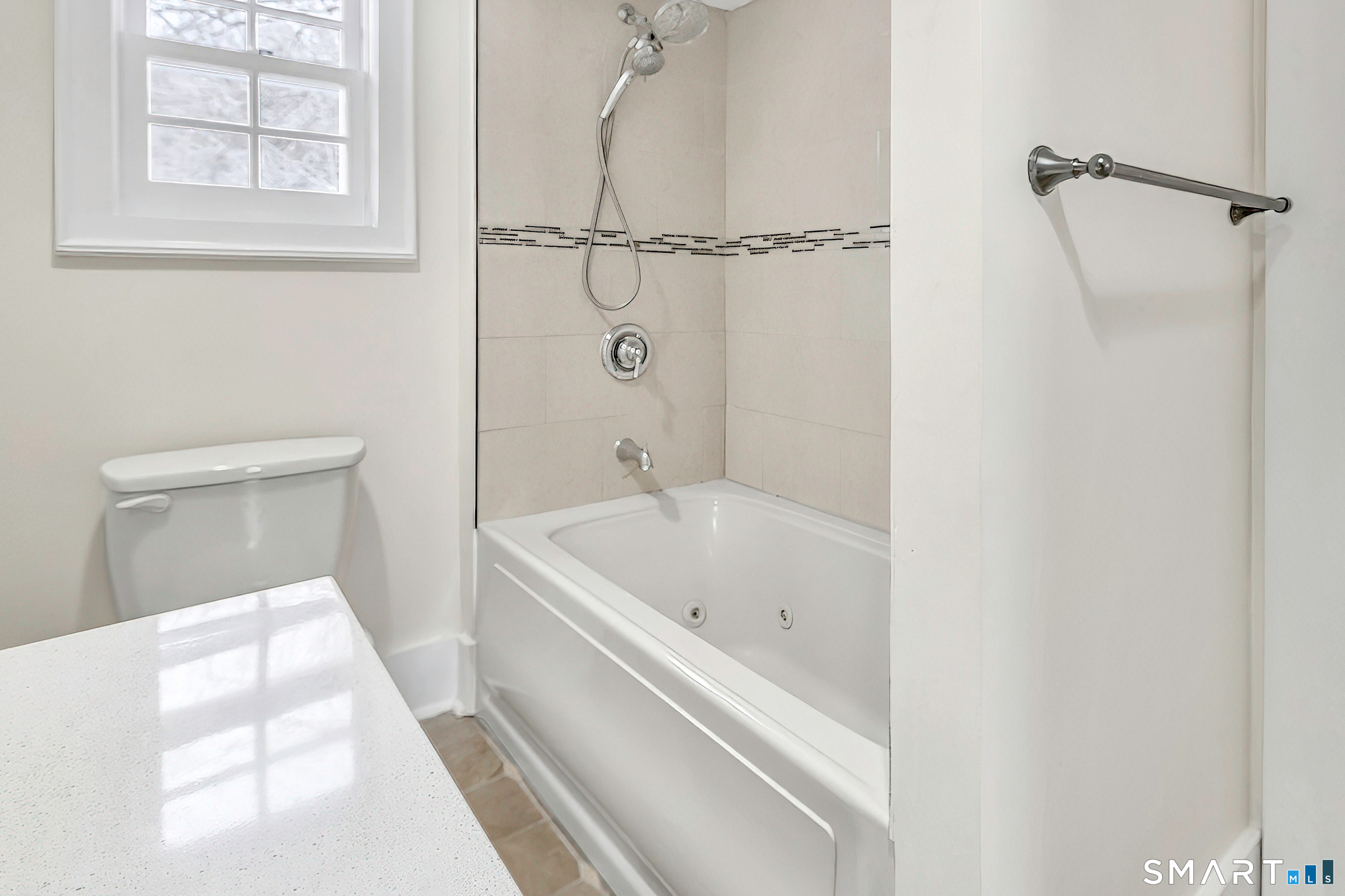 274 Lyons Plain Road photo 36