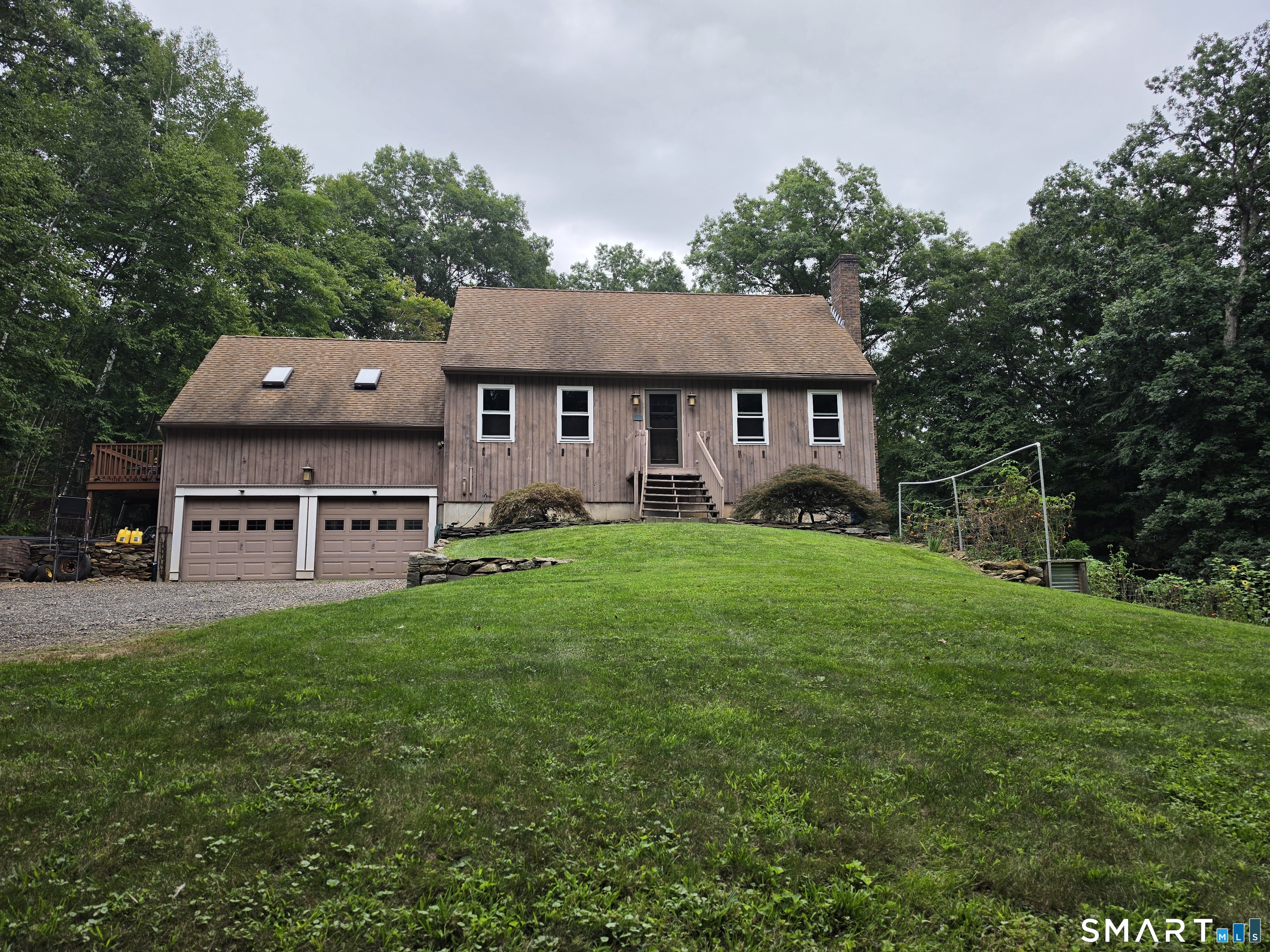 82 Depot Hill Road