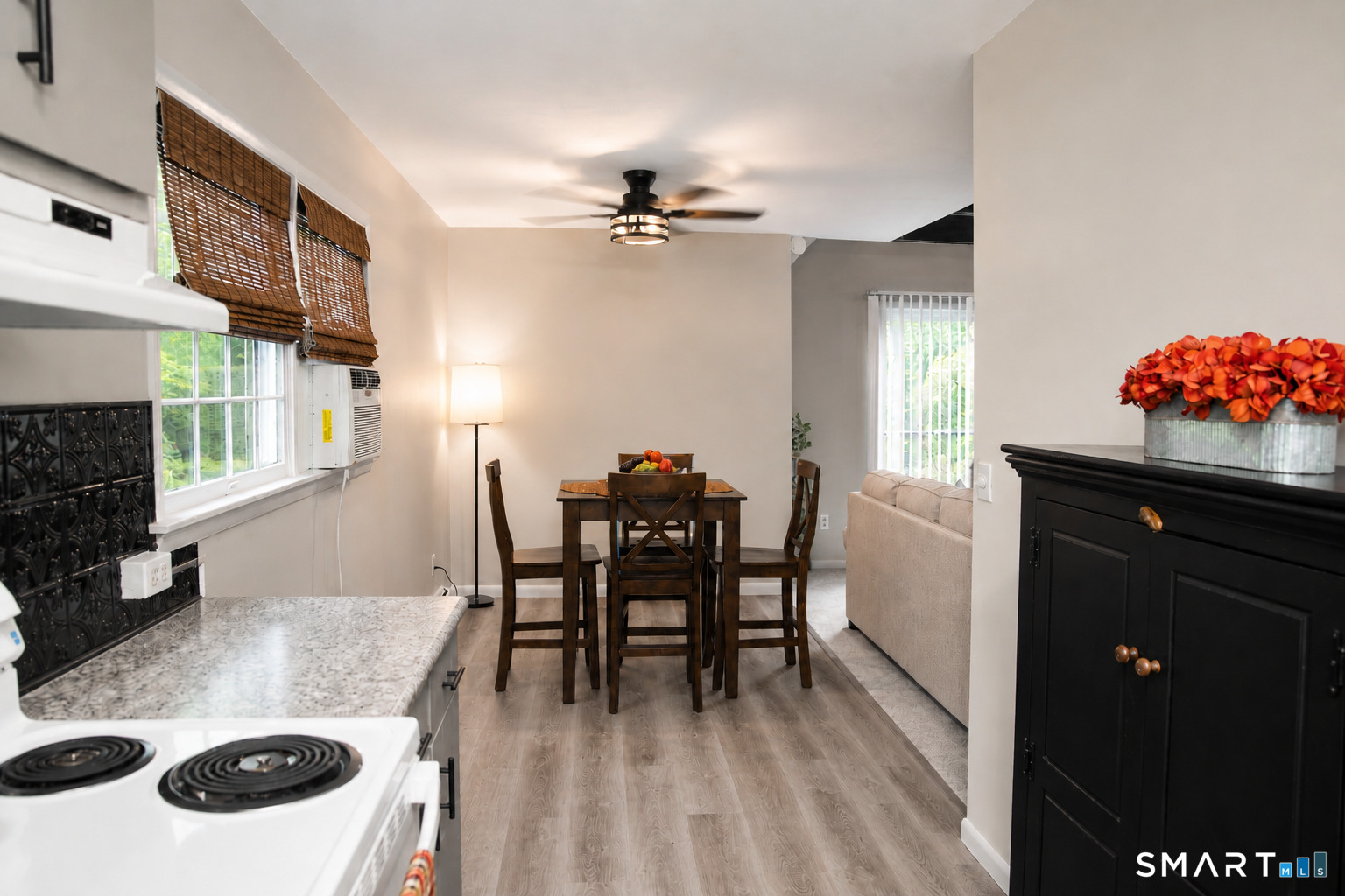 41 Lakes Road Unit #A photo 2