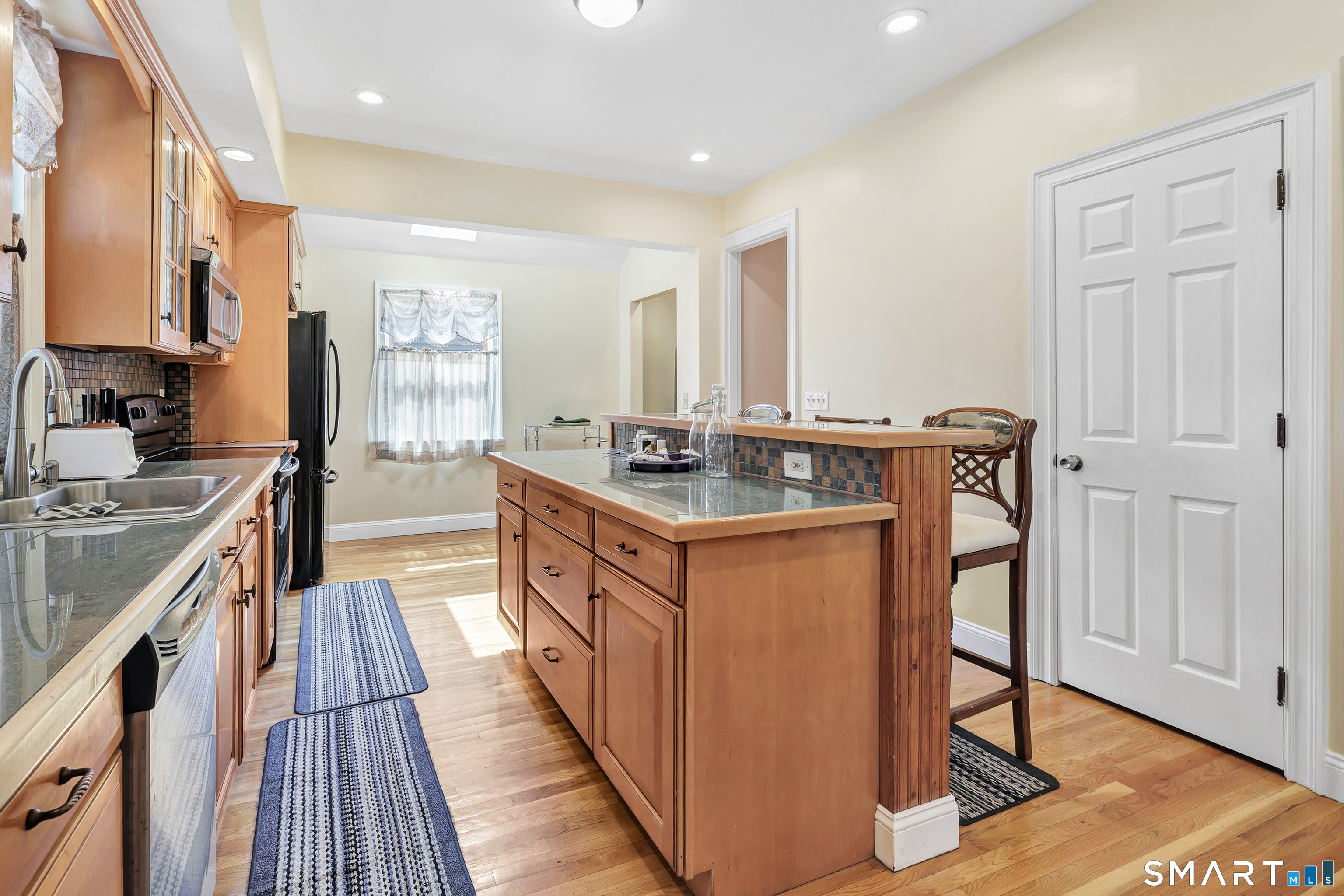 48 Waterville Street photo 11