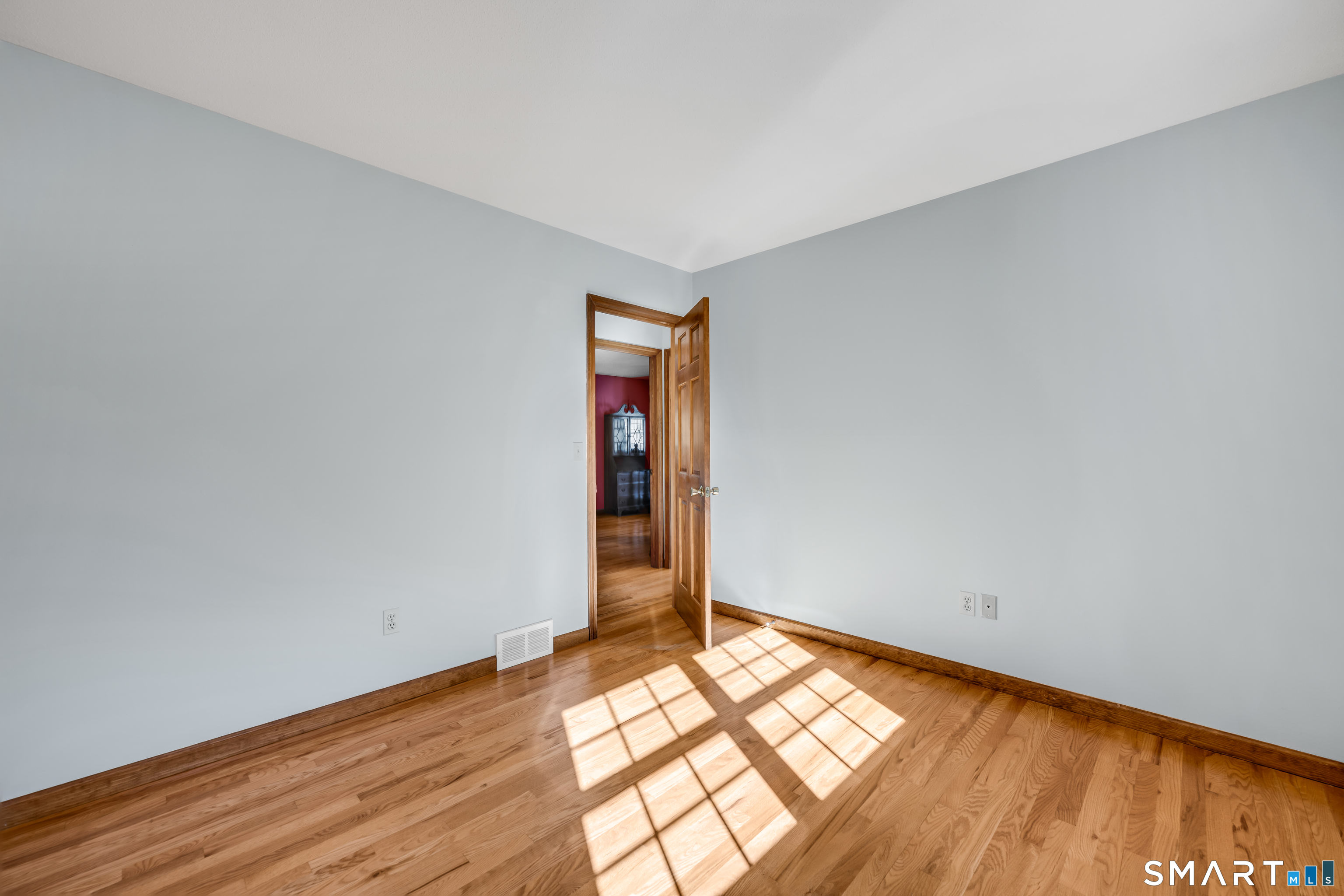 30 Willow Dale Drive photo 18