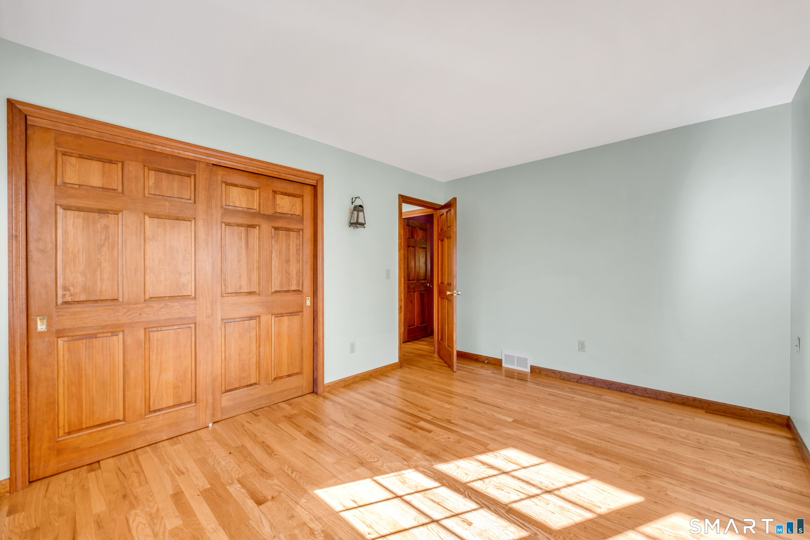30 Willow Dale Drive photo 14