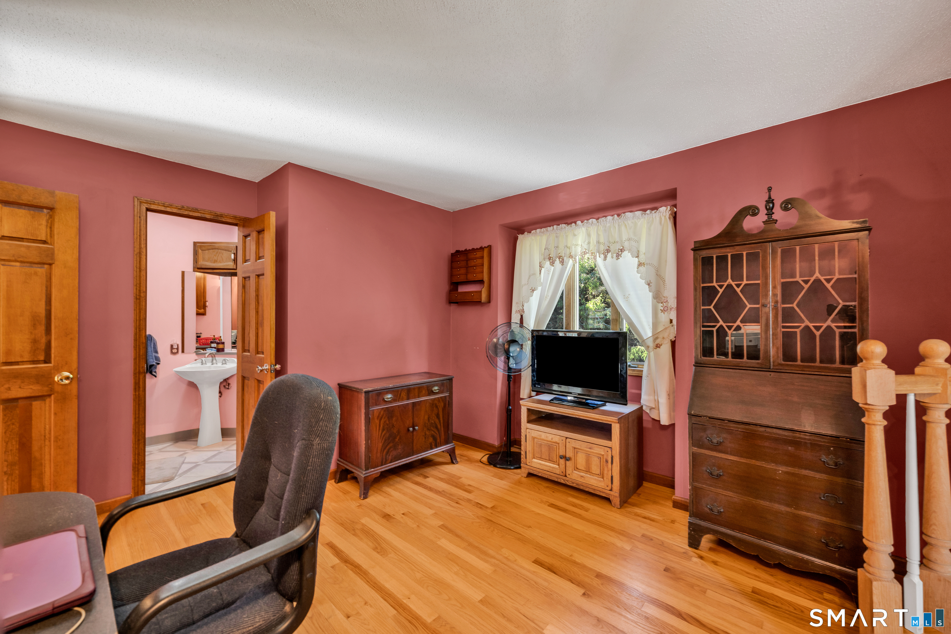 30 Willow Dale Drive photo 11
