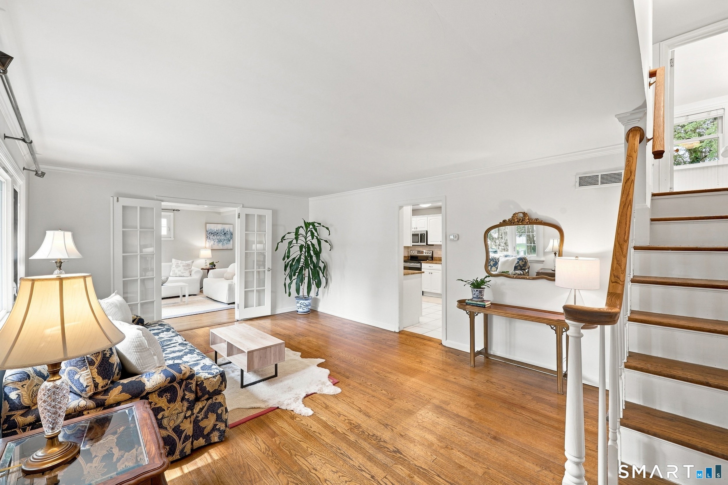 29 Lynn Court, Darien, Connecticut photo 3