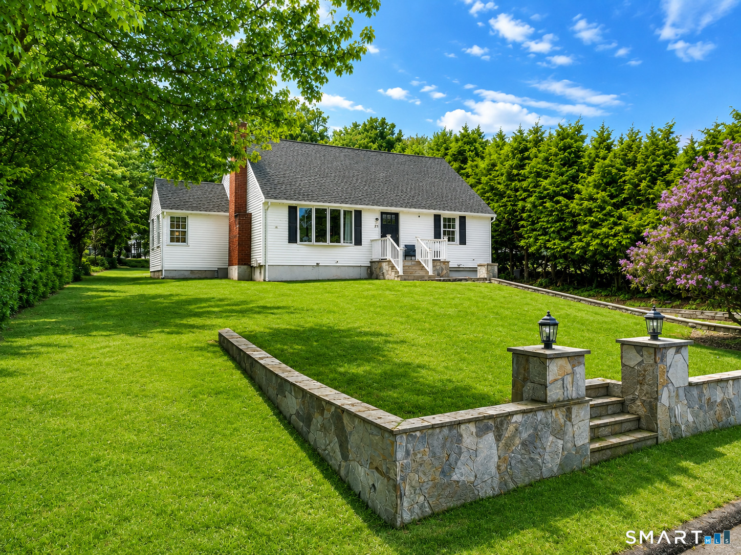 21 Lone Oak Avenue