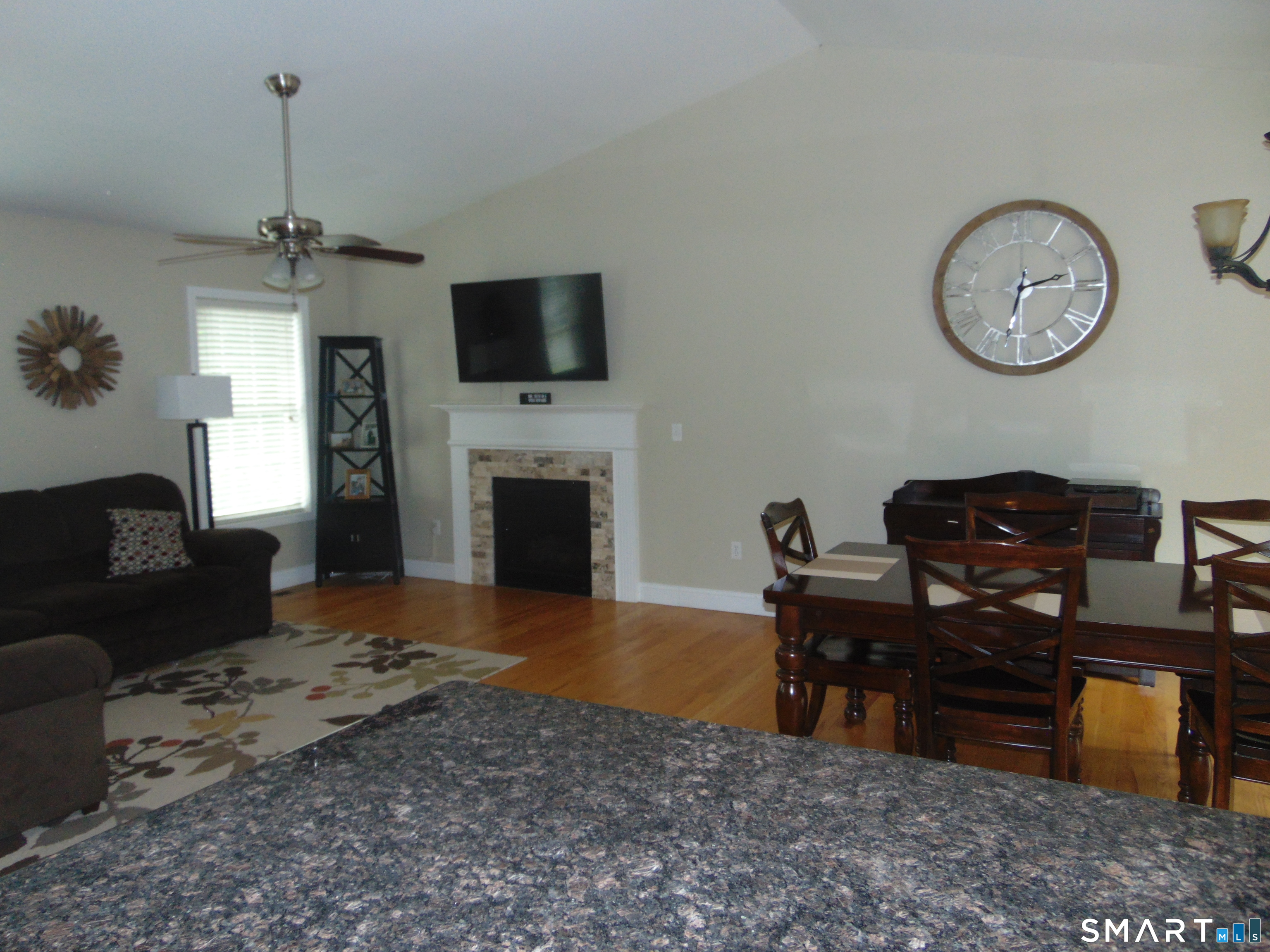 58 Clyde Street photo 17