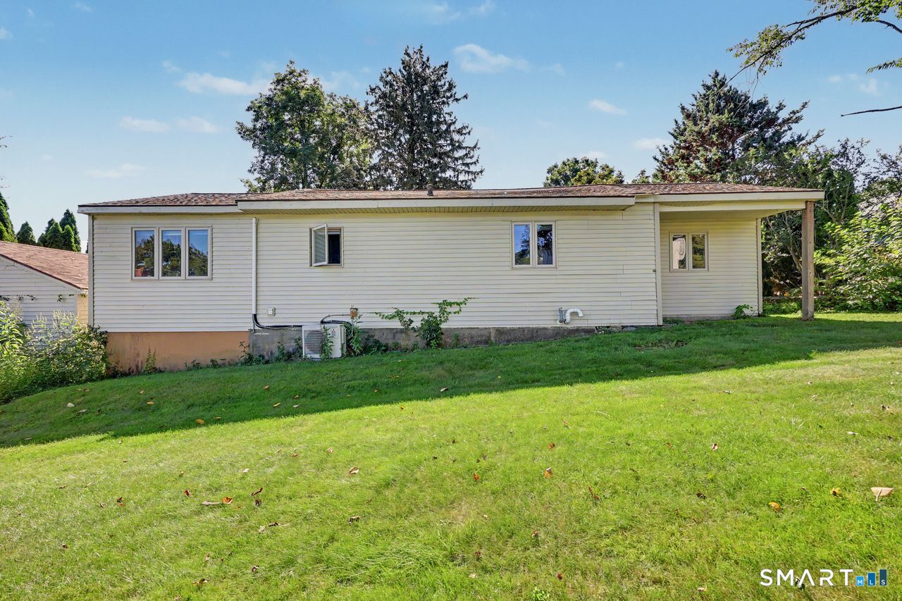 Photo 34 of Single family home for sale at 52 West St, Shelton, CT 06484 | MLS# 24202614 | Listing updated on 2026-09-13