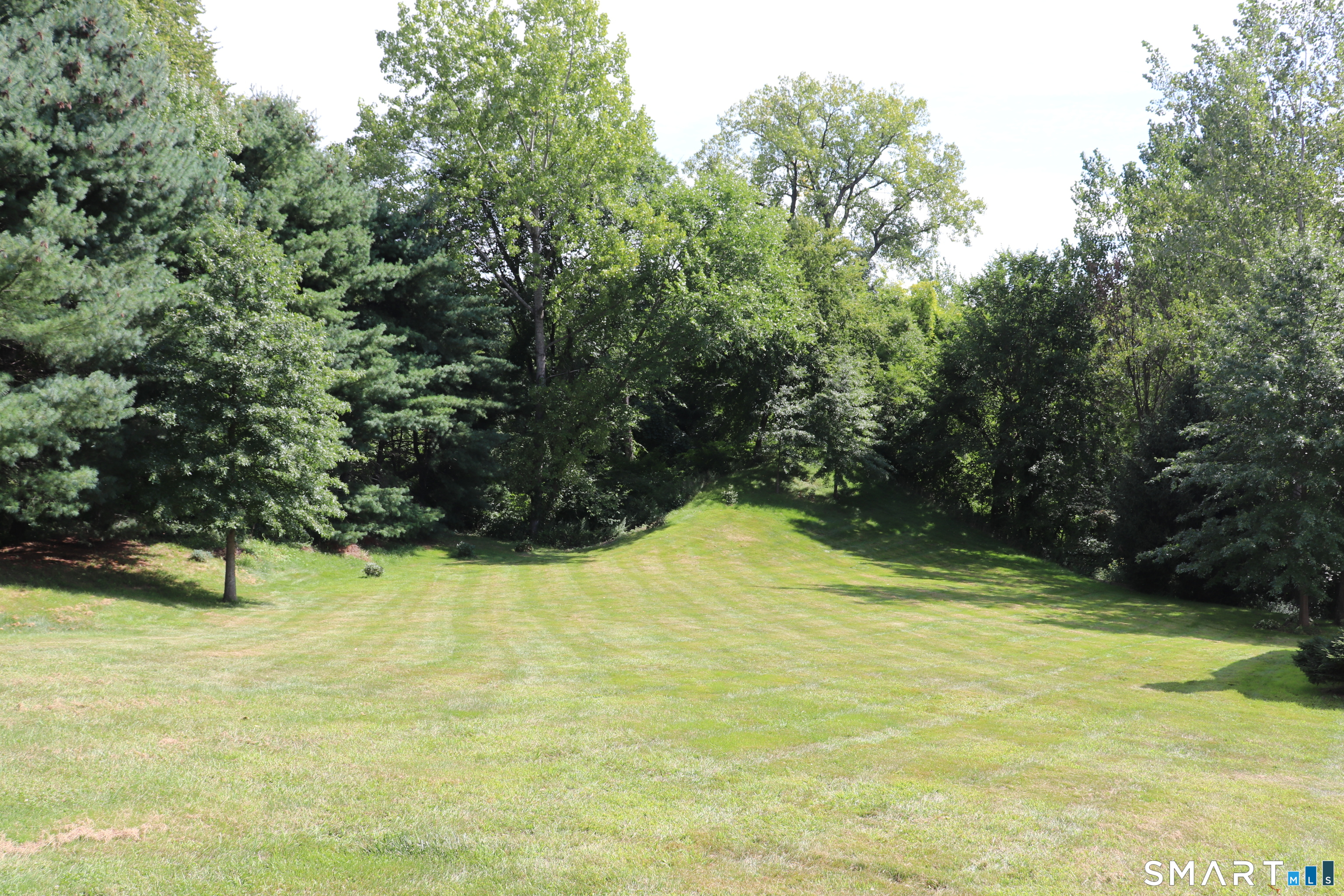 2-B Metacomet Drive photo 32