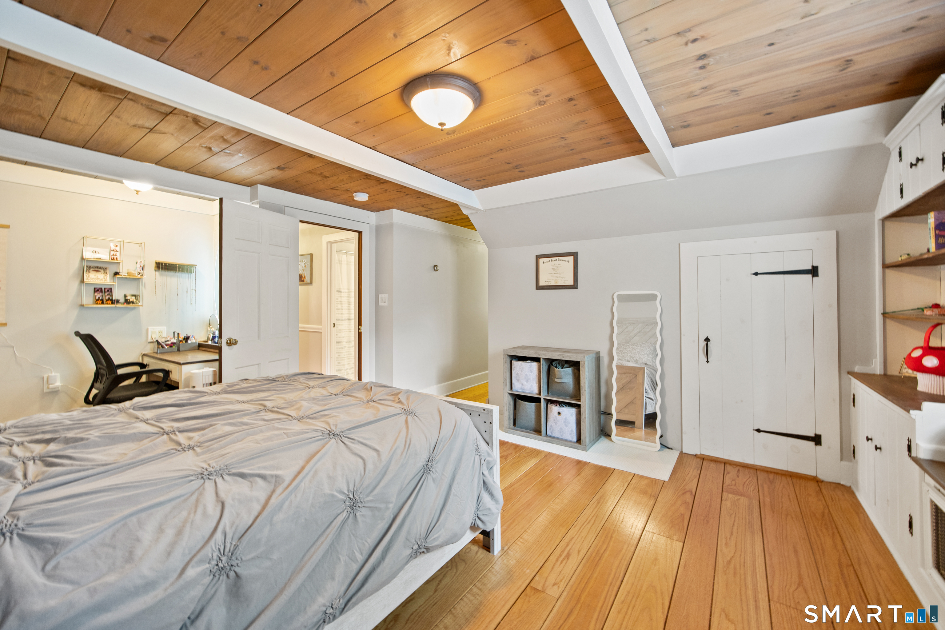 347 Matthews Street photo 19