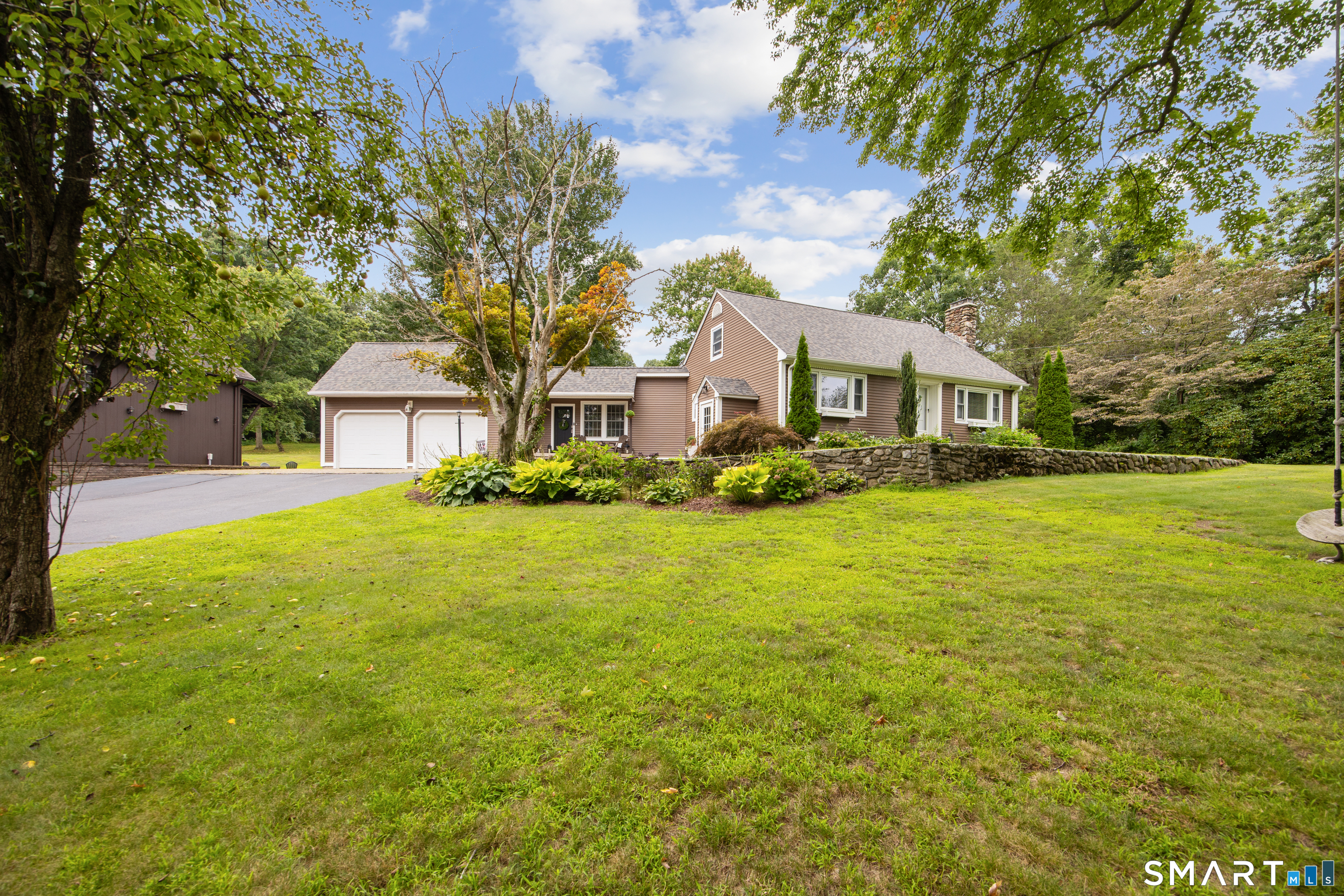 347 Matthews Street photo 36