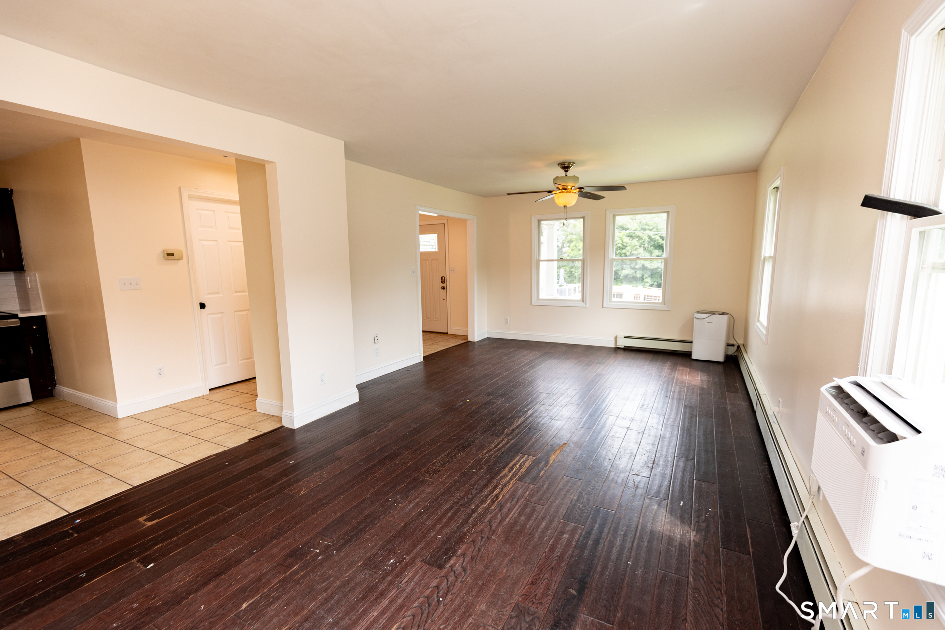 55 Bentley Avenue photo 13