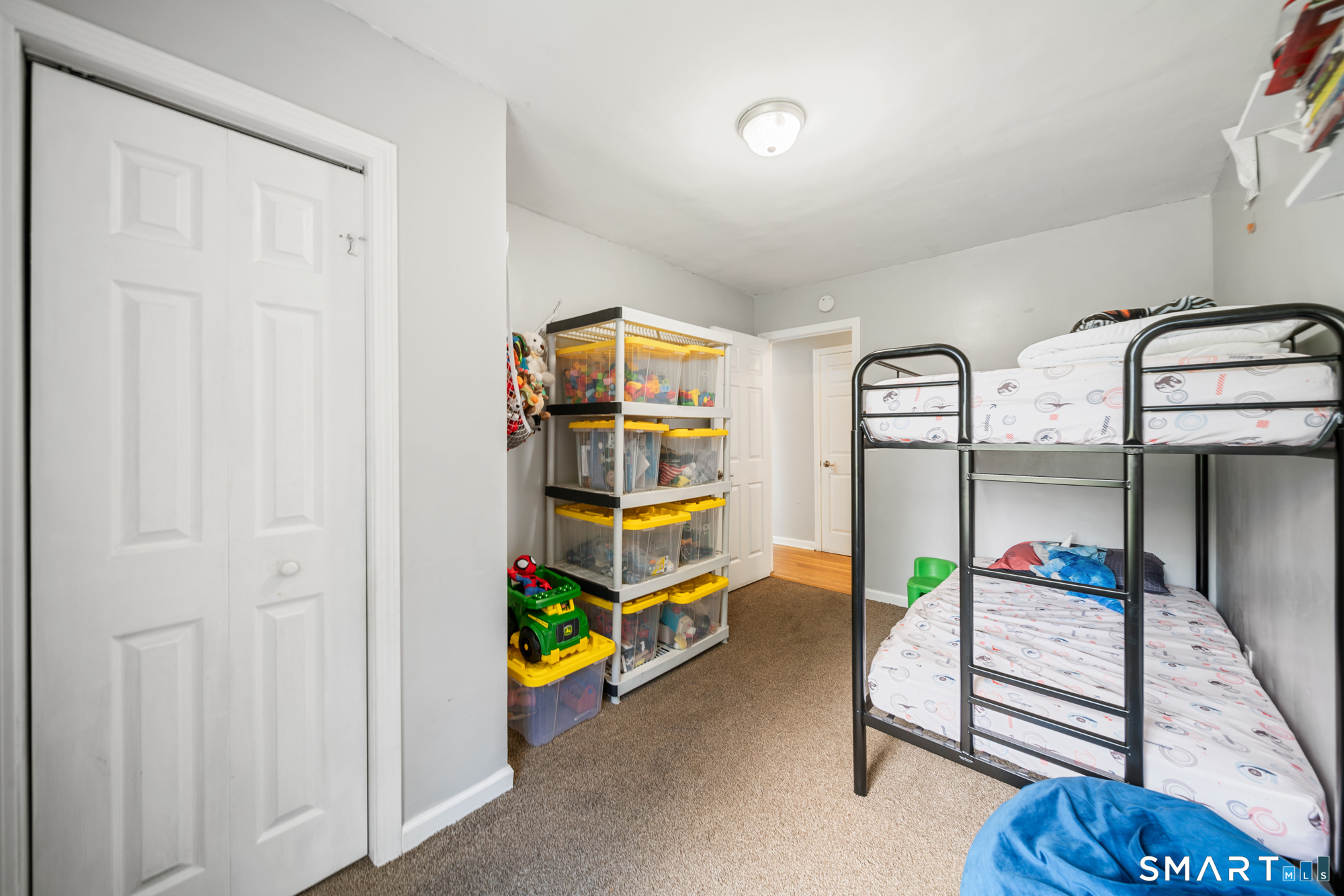 189 Flanders Road photo 14